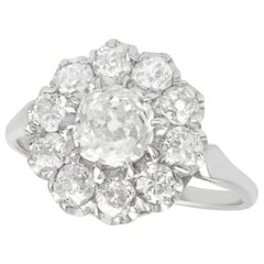 1,43 Karat Diamant und Platin Cluster-Ring
