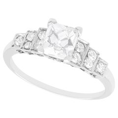 Bague de fiançailles solitaire ancienne en platine et diamant de 1.44 carats