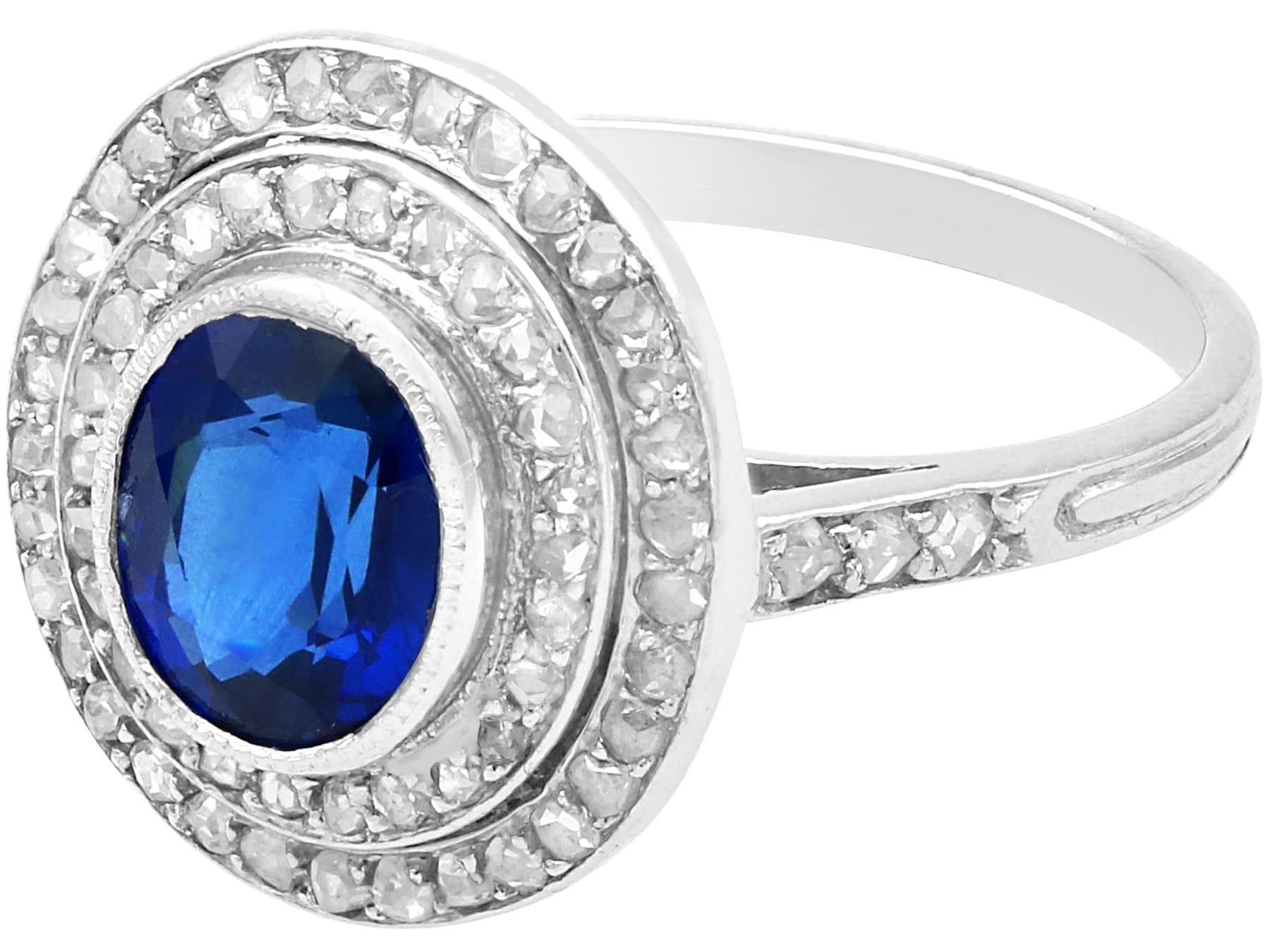 Antique 1.47Ct Sapphire and 0.54Ct Diamond, Platinum Cluster Ring Circa 1910 In Excellent Condition For Sale In Jesmond, Newcastle Upon Tyne