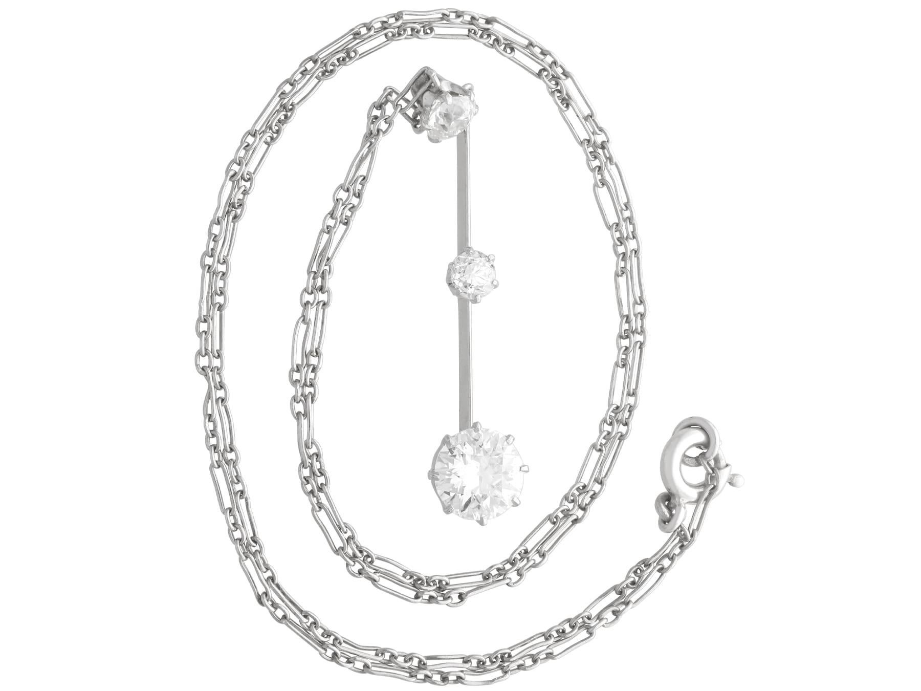 Collier pendentif ancien en or blanc 18 carats et diamants de 1,49 carat, c. 1930 Excellent état - En vente à Jesmond, Newcastle Upon Tyne