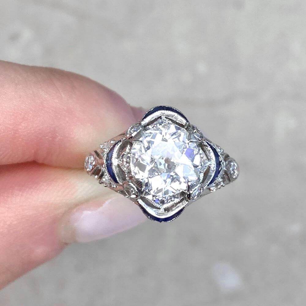 Bague de fiançailles ancienne en platine avec diamant taille européenne ancienne de 1,49 carat et halo de saphirs en vente 5