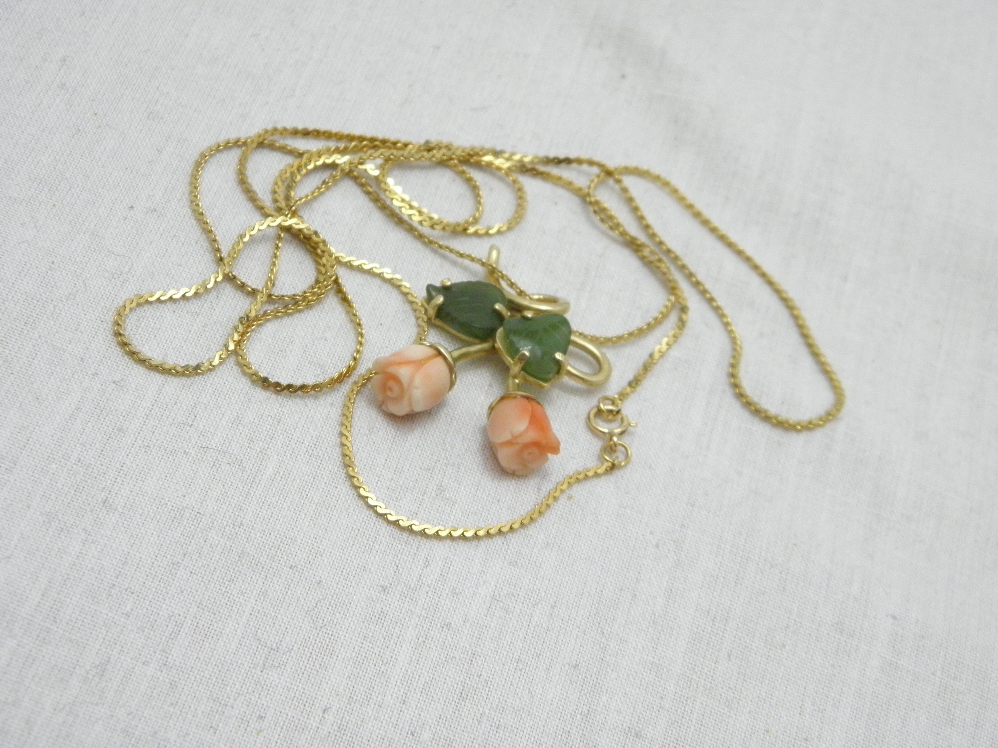 Antique 14ct Gold Jade Coral Roses Pendant Necklace Byzantine Chain 585 28 Inch For Sale 4