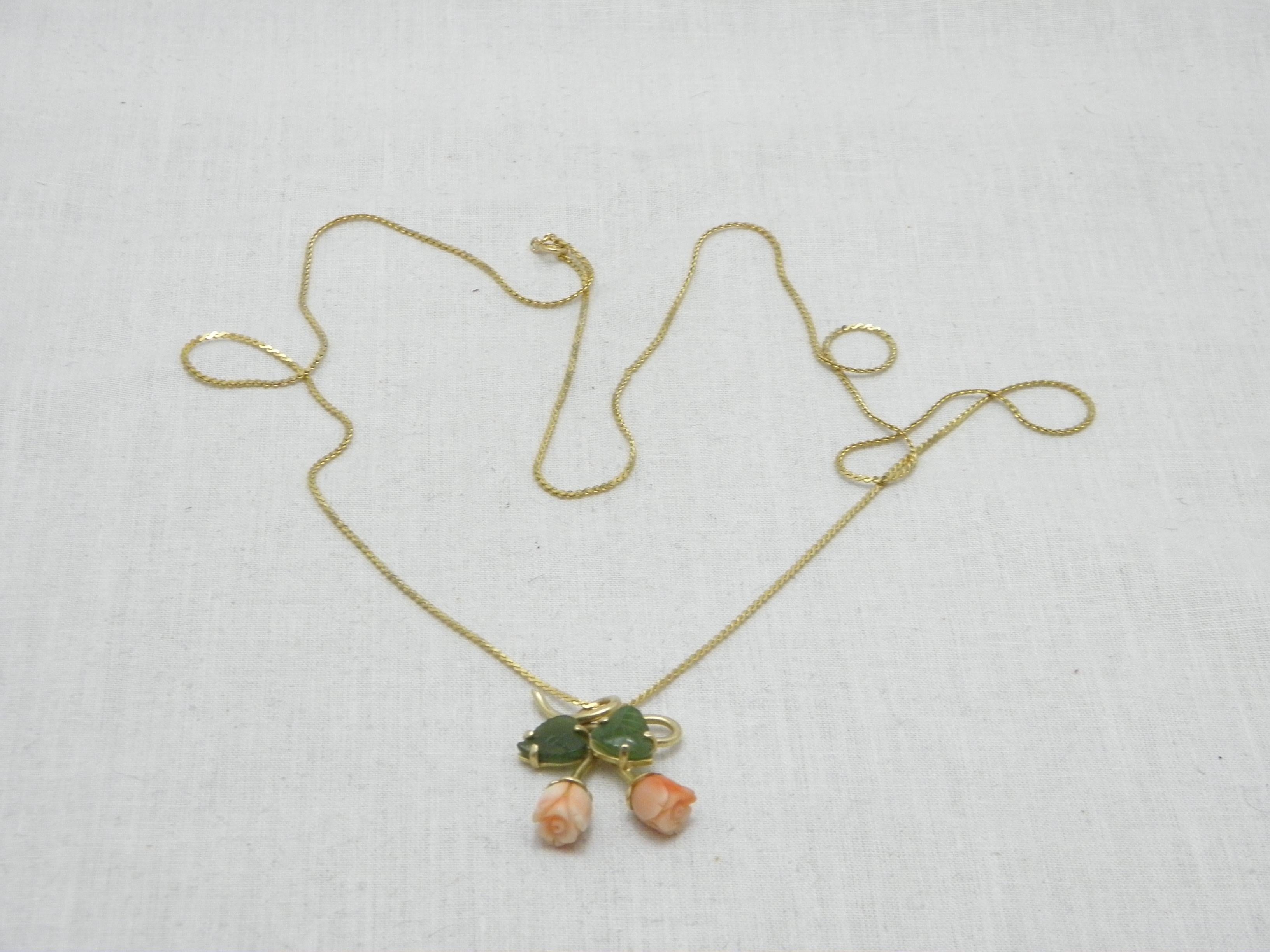 Antique 14ct Gold Jade Coral Roses Pendant Necklace Byzantine Chain 585 28 Inch For Sale 2