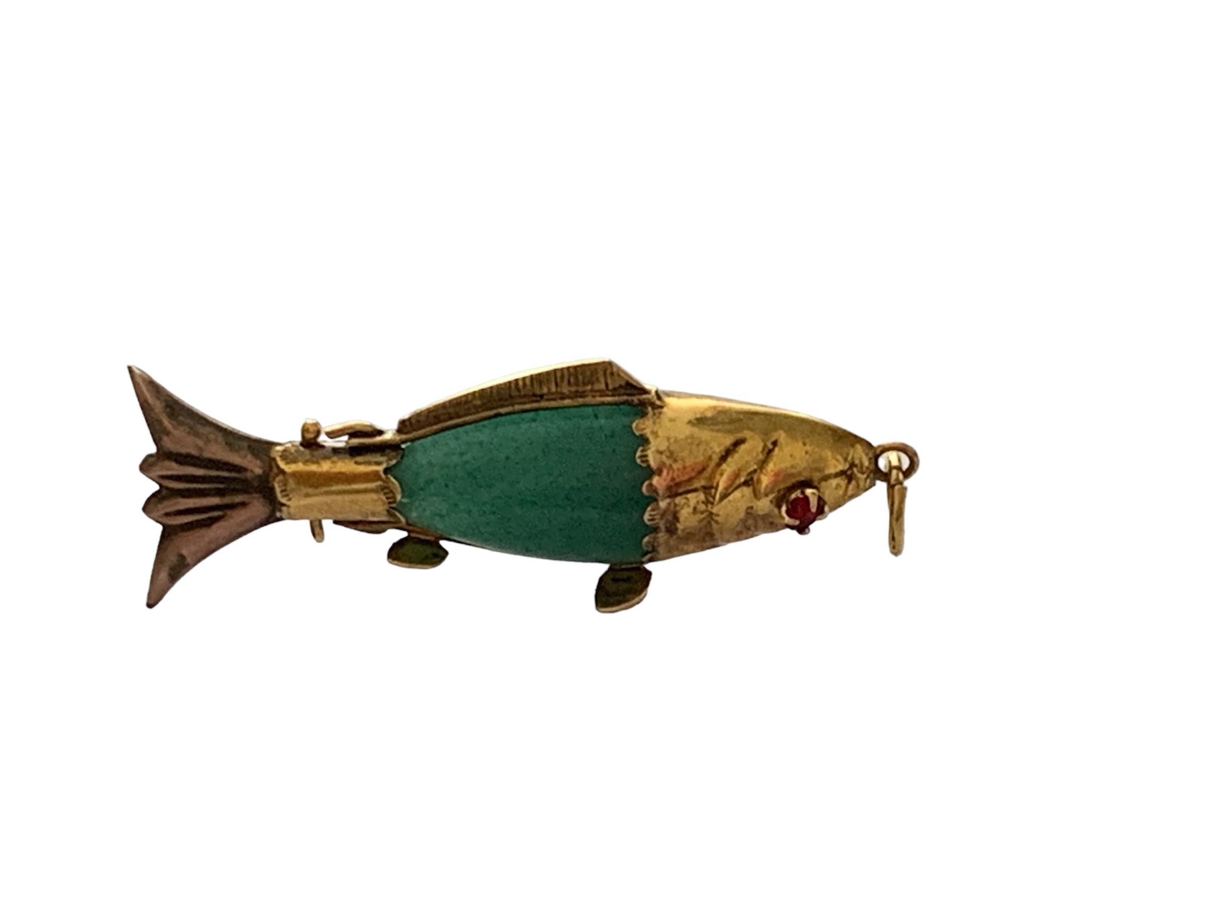 Antique 14ct Gold Novelty Fish Pendant For Sale 5