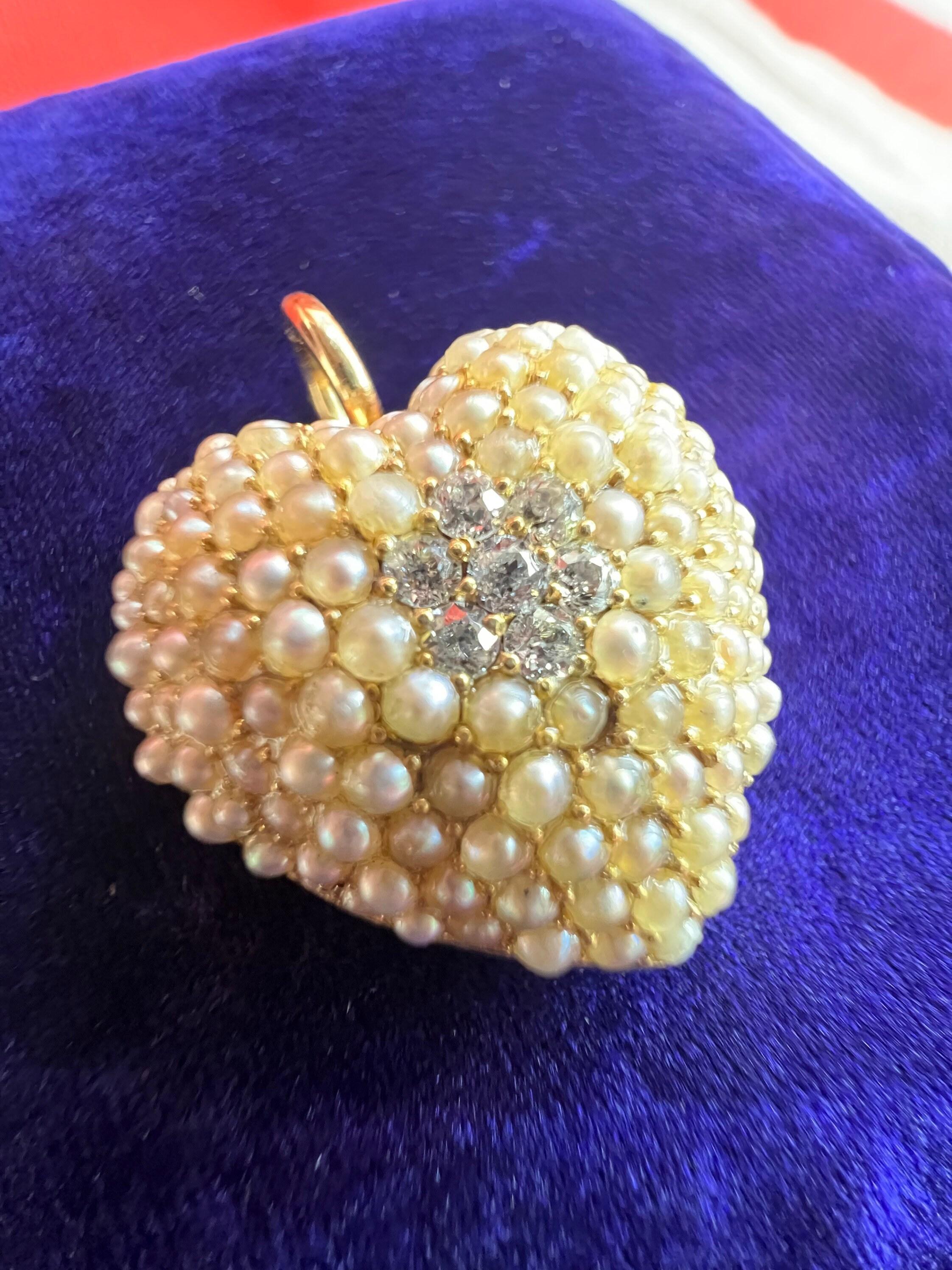 Antique 14ct Gold Pearl & Diamond Heart Pendant For Sale 4