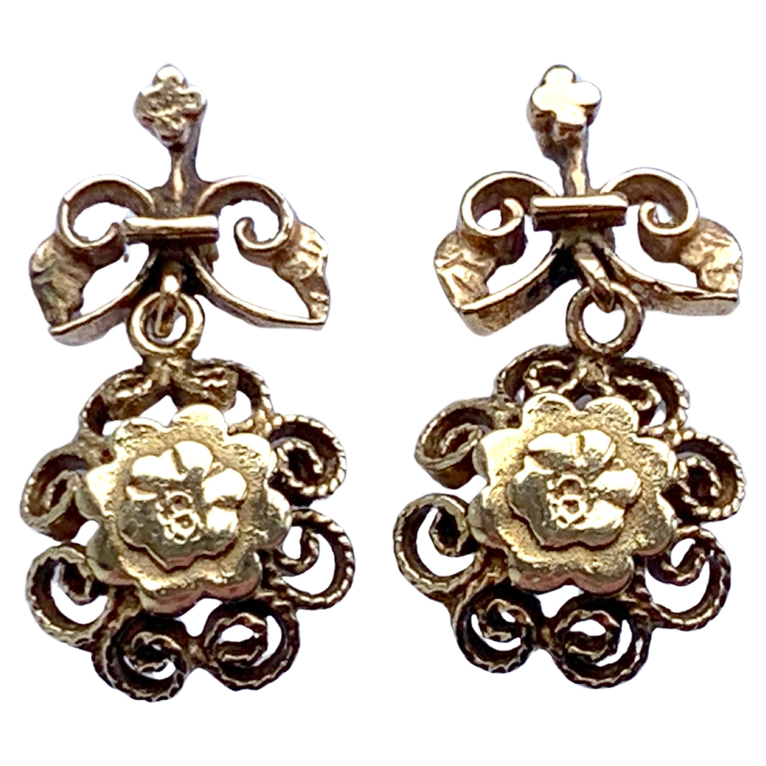 Antique Gold Earrings For Sale