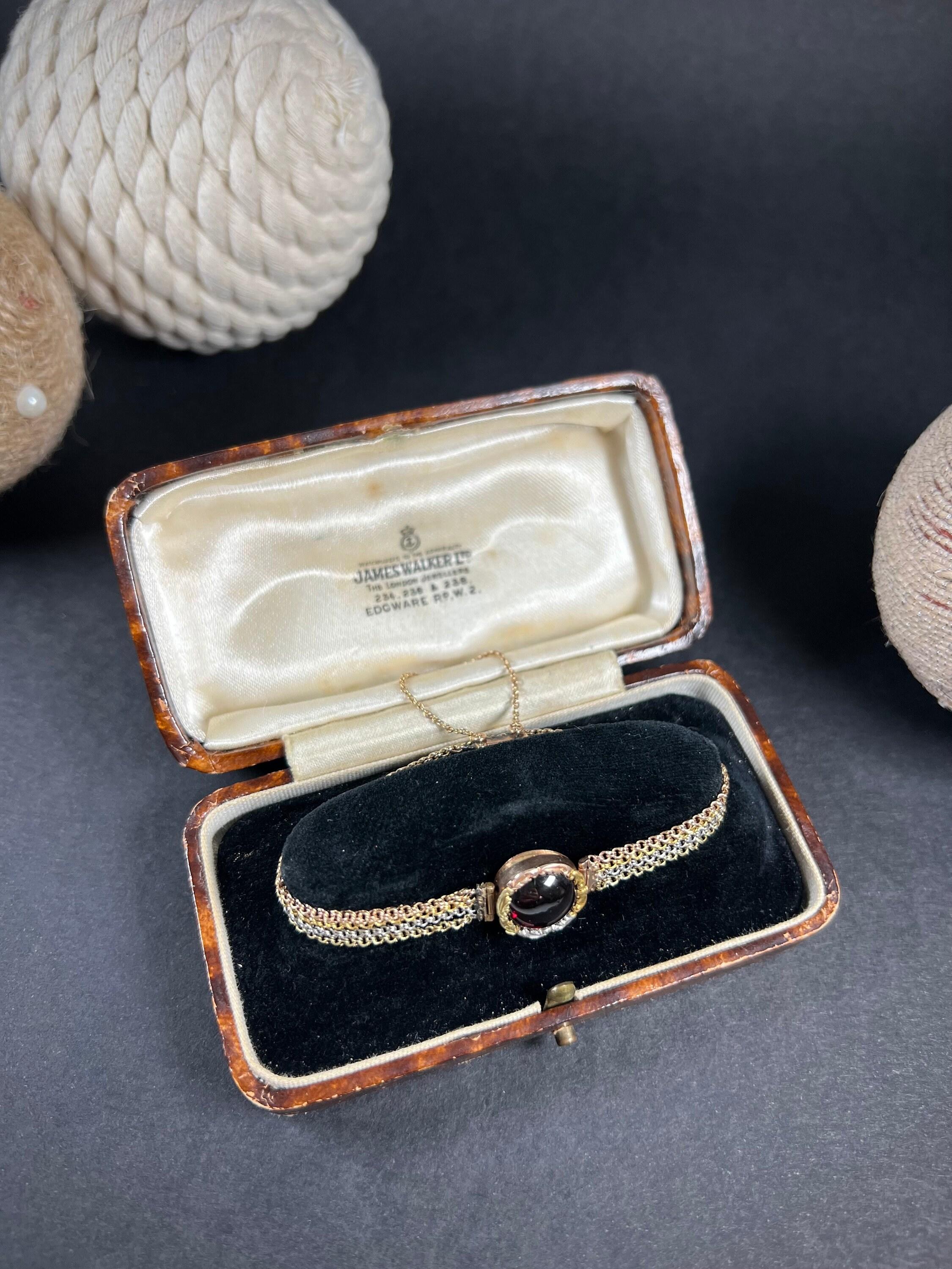 Antique 14ct Three Colour Gold Victorian Multi Chain Garnet Locket Back Bracelet For Sale 1