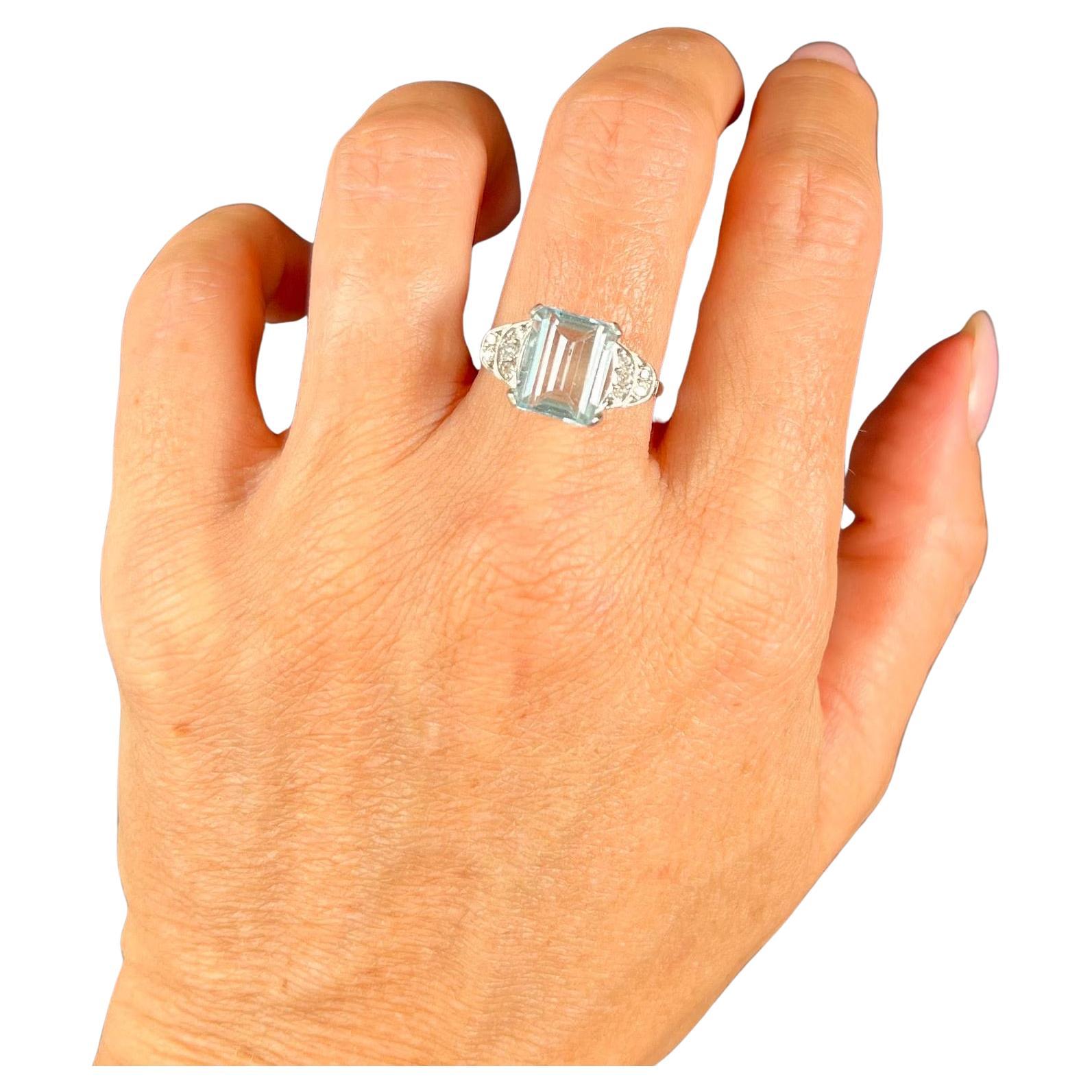 Antique 14ct White Gold, 1920s Art Deco Emerald Cut Aquamarine & Diamond Ring