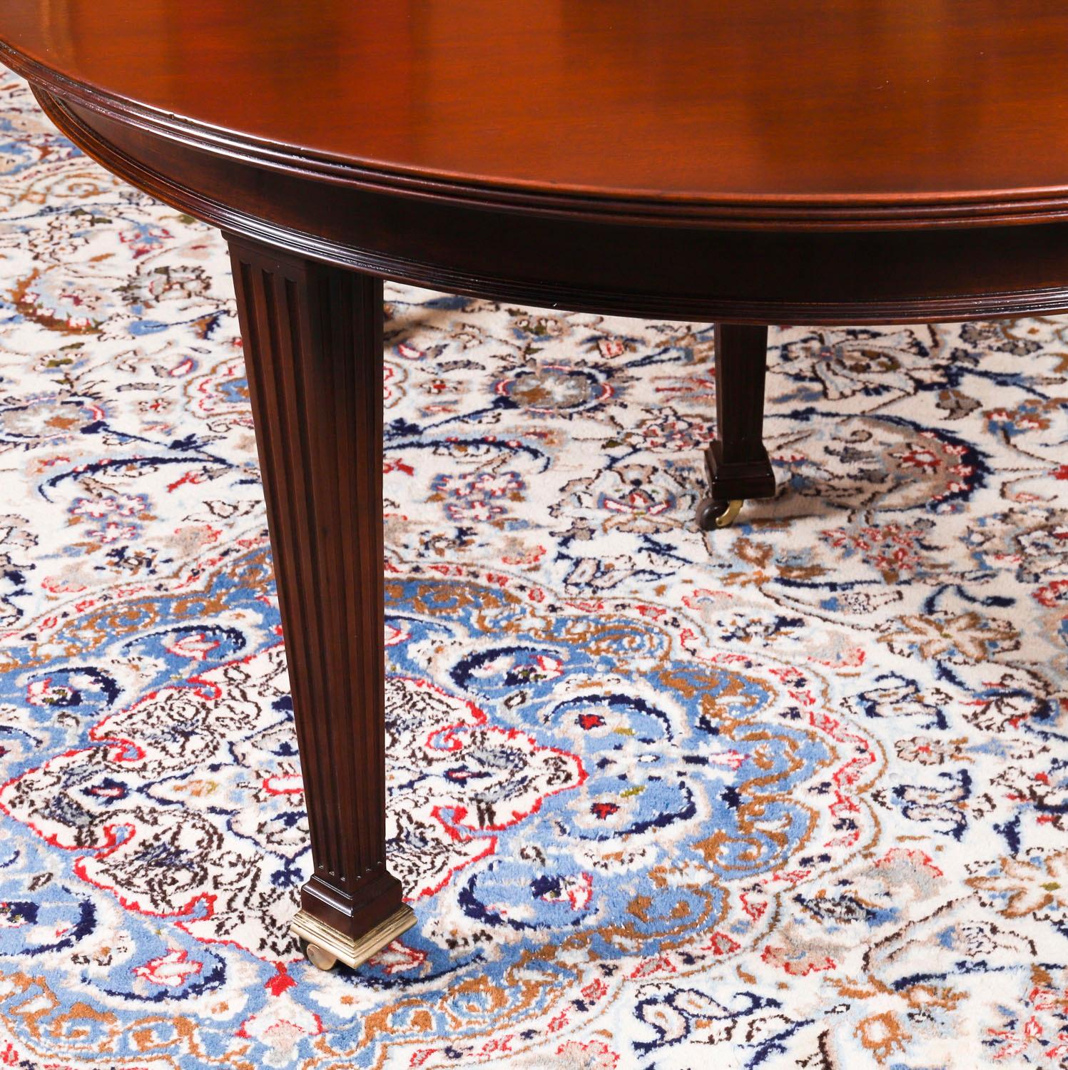 Antique 14ft Flame Mahogany Extending Dining Table 19th C & 14 Chairs For Sale 6