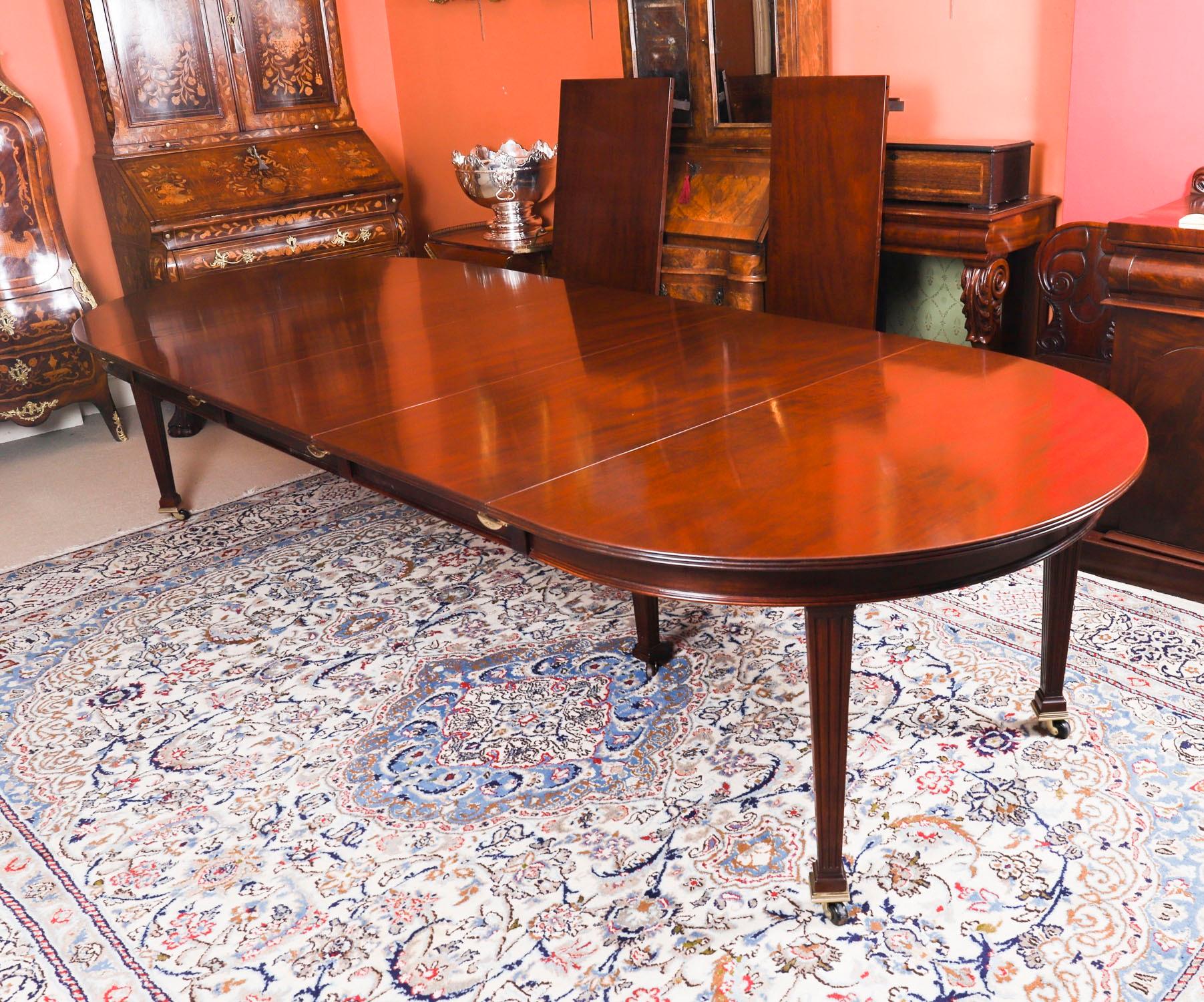 Antique 14ft Flame Mahogany Extending Dining Table 19th C & 14 Chairs For Sale 1