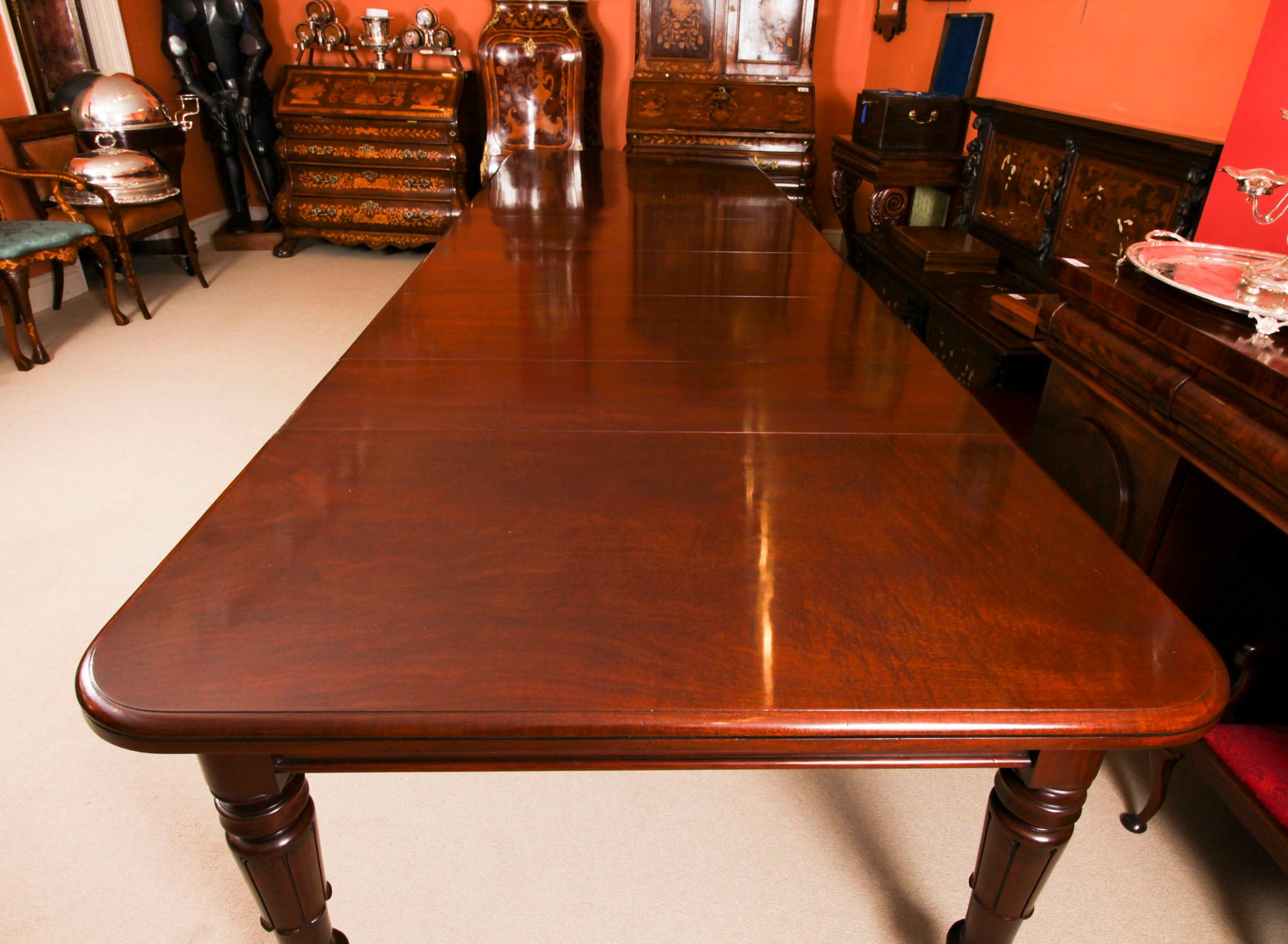 Ancienne table à manger à rallonge William IV 14 ft 6