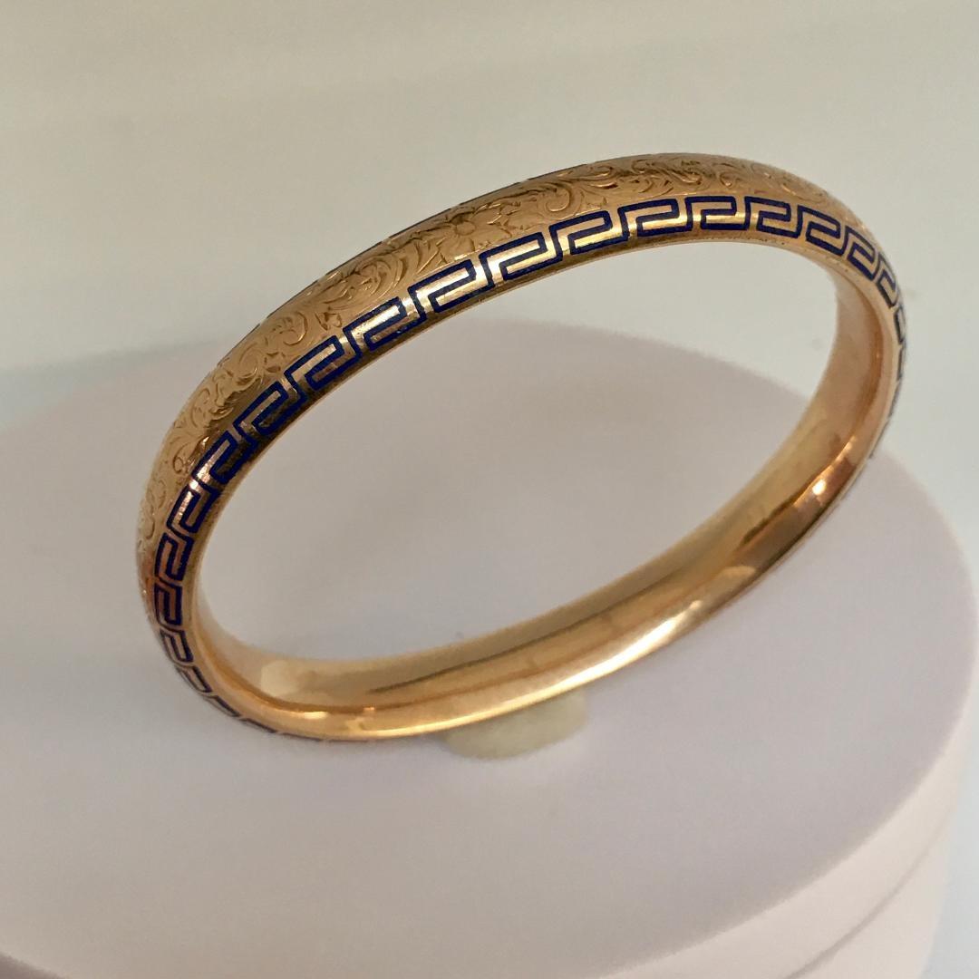 Antique 14K Art Deco Riker Brothers Bangle Bracelet American 1920s Blue Enamel In Good Condition For Sale In Los Angeles, CA