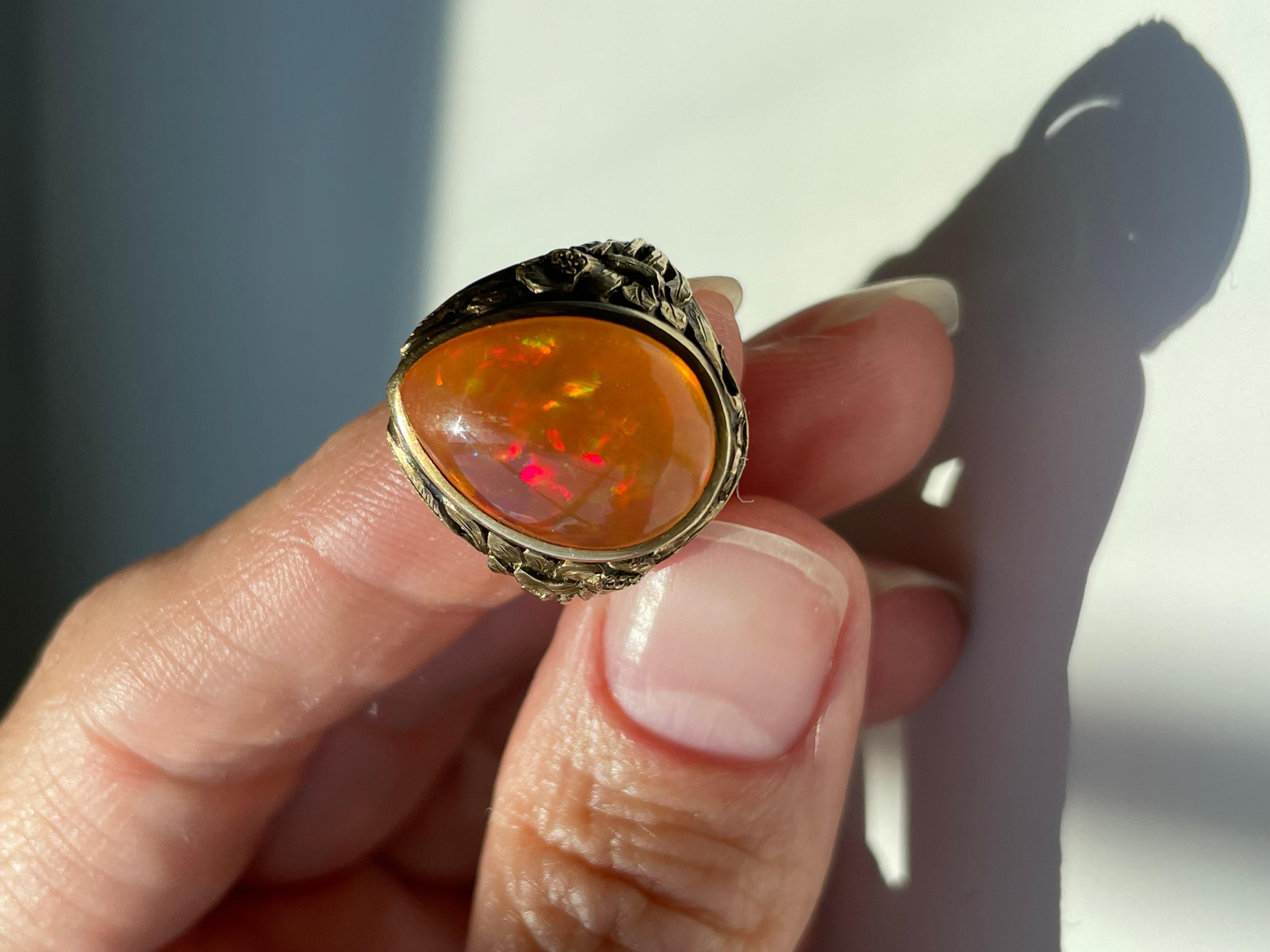 Antique 14k Art Nouveau Fire Opal Ring In Good Condition For Sale In Hummelstown, PA