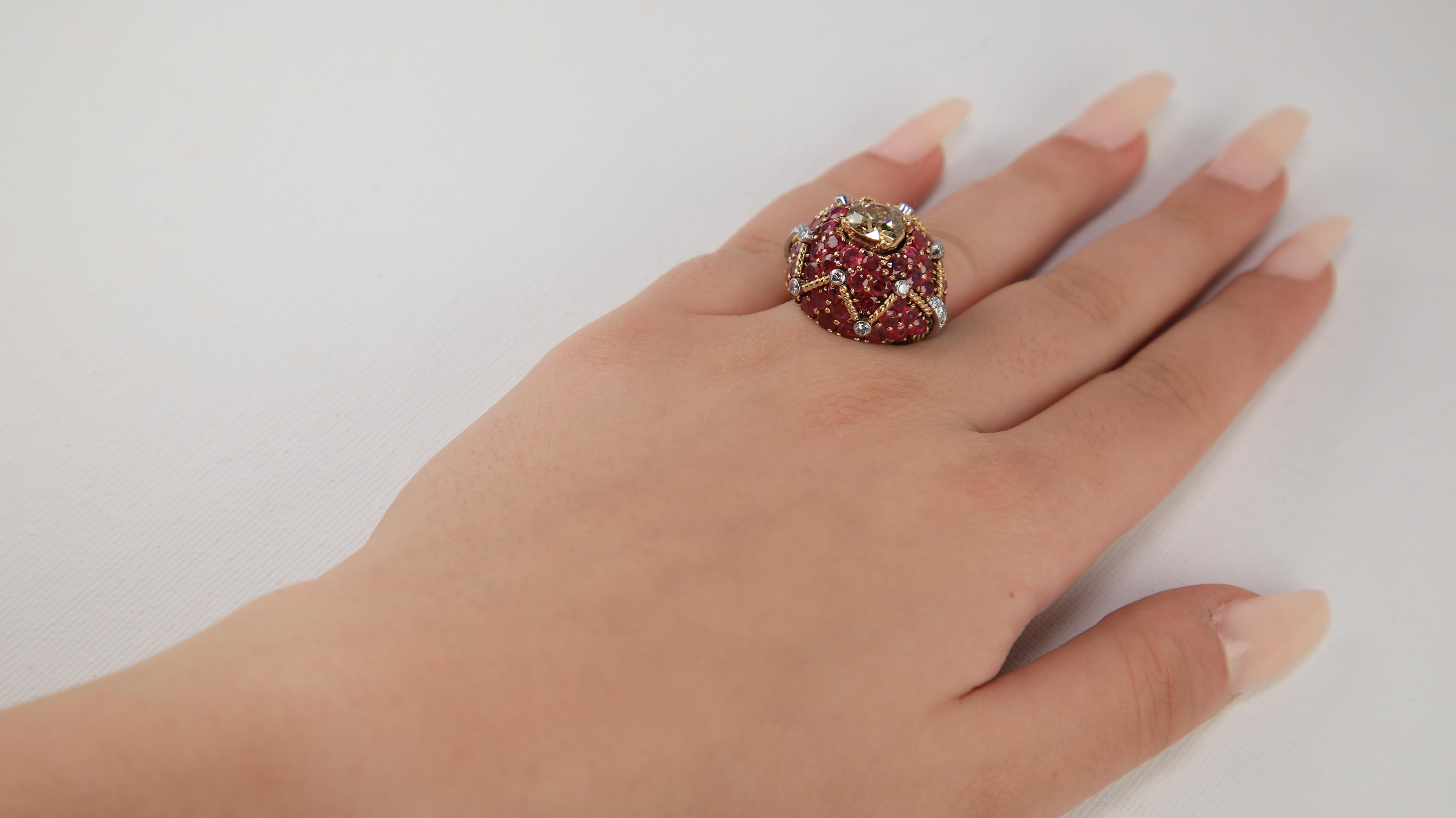 Antique 14k, Center 1.91 ct Fancy-Yellow Brown Diamond Burmese Ruby Bombé Ring For Sale 2