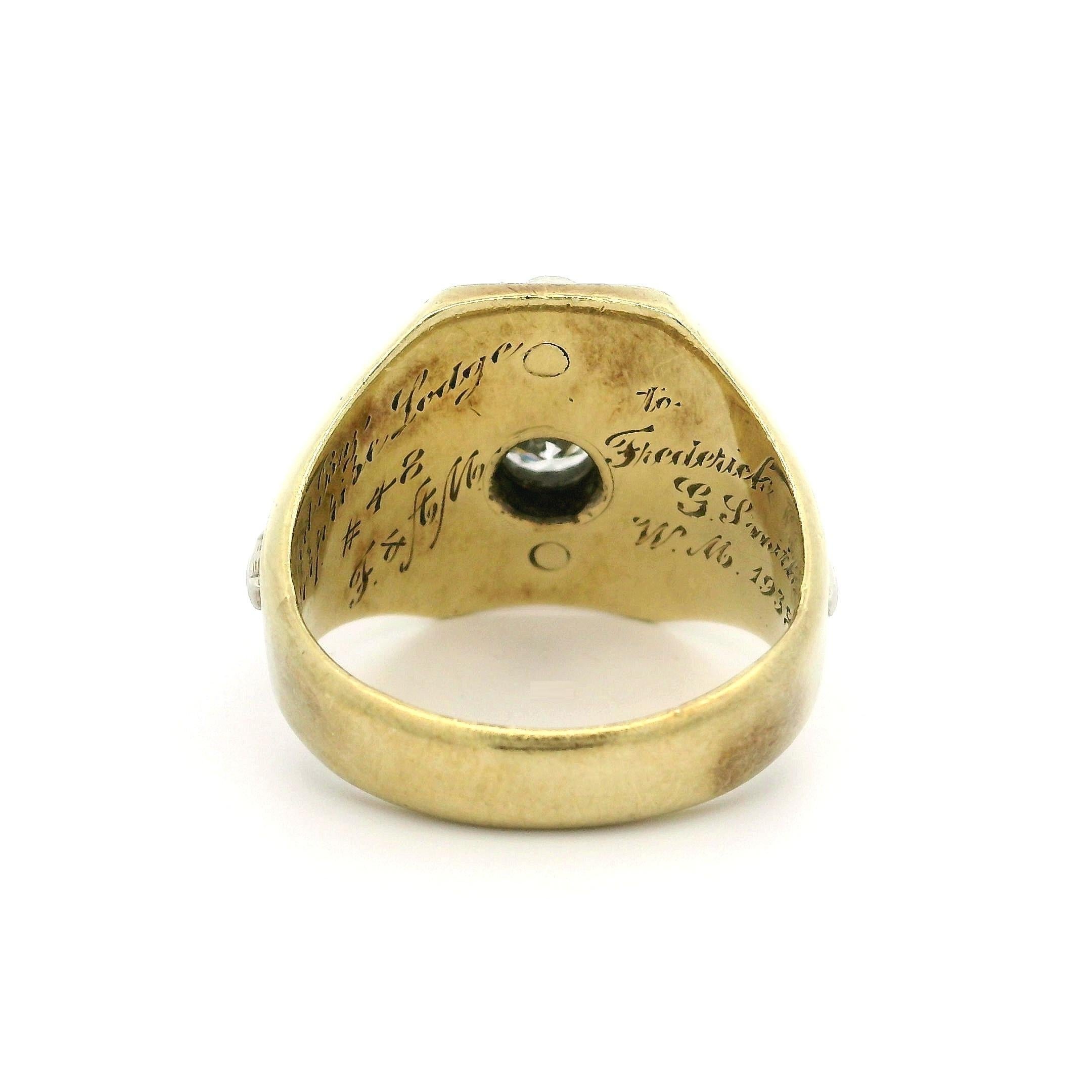 Antique 14k Gold 0.56ct Old European Diamond Engraved 1938 Masonic Ring For Sale 4