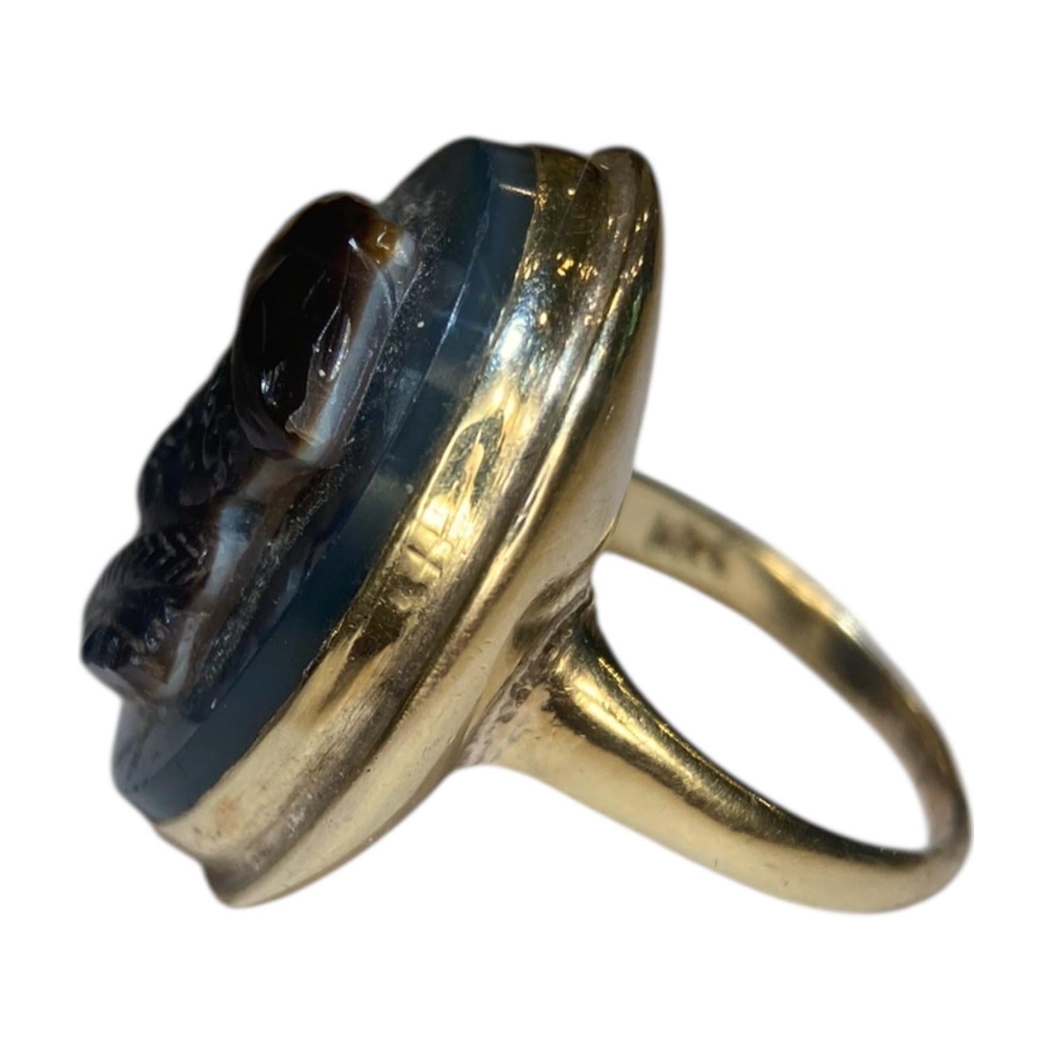 Victorien Bague ancienne en or 14K avec camée en agate en vente