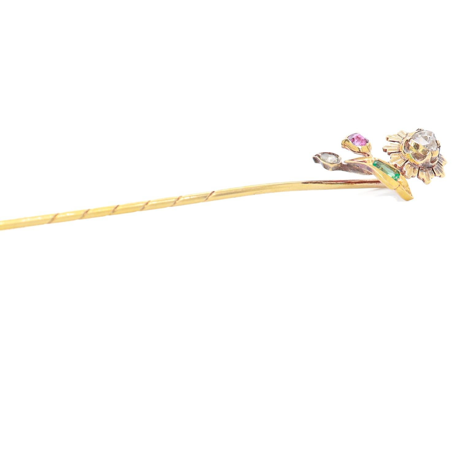 Épingle à cravate ancienne en or 14 carats et multi-pierres en vente 6