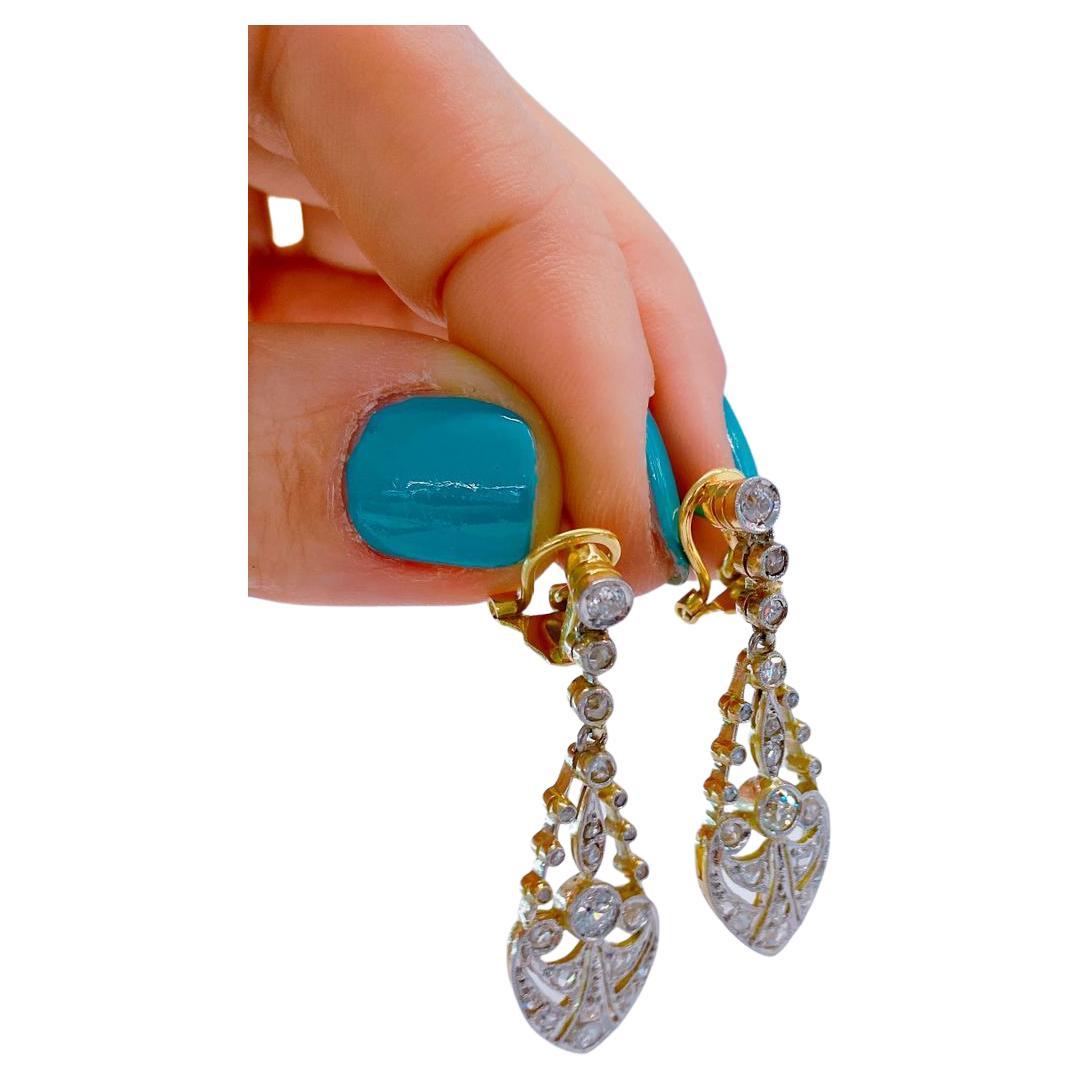 Antike Art-Déco-Ohrringe aus Gold mit Diamanten im alten Minenschliff im Zustand „Gut“ im Angebot in Cairo, EG