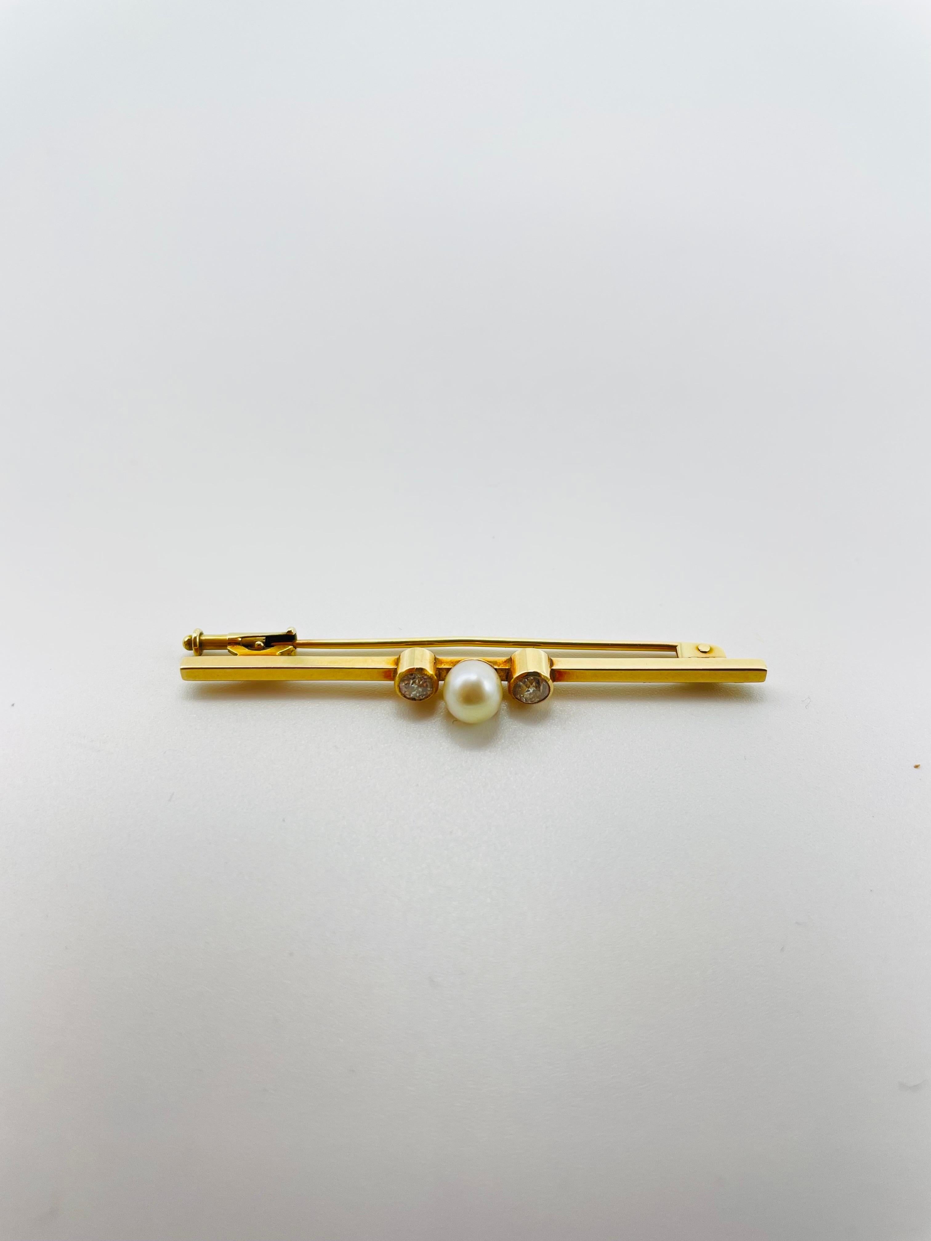 Antique 14k gold bar brooch with diamonds and pearl For Sale 1