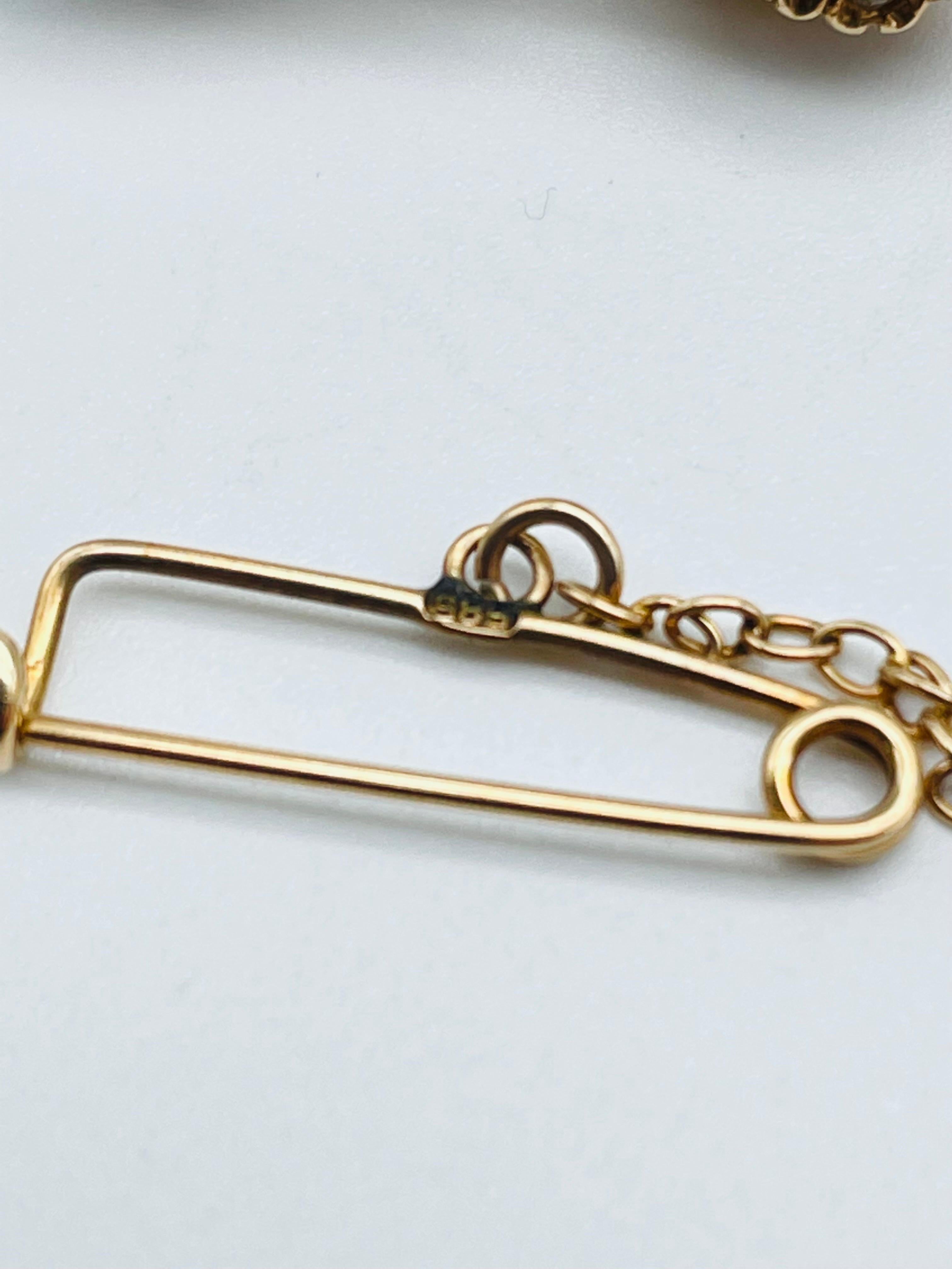Brilliant Cut Antique 14k gold bar brooch with diamonds and tanzanite For Sale