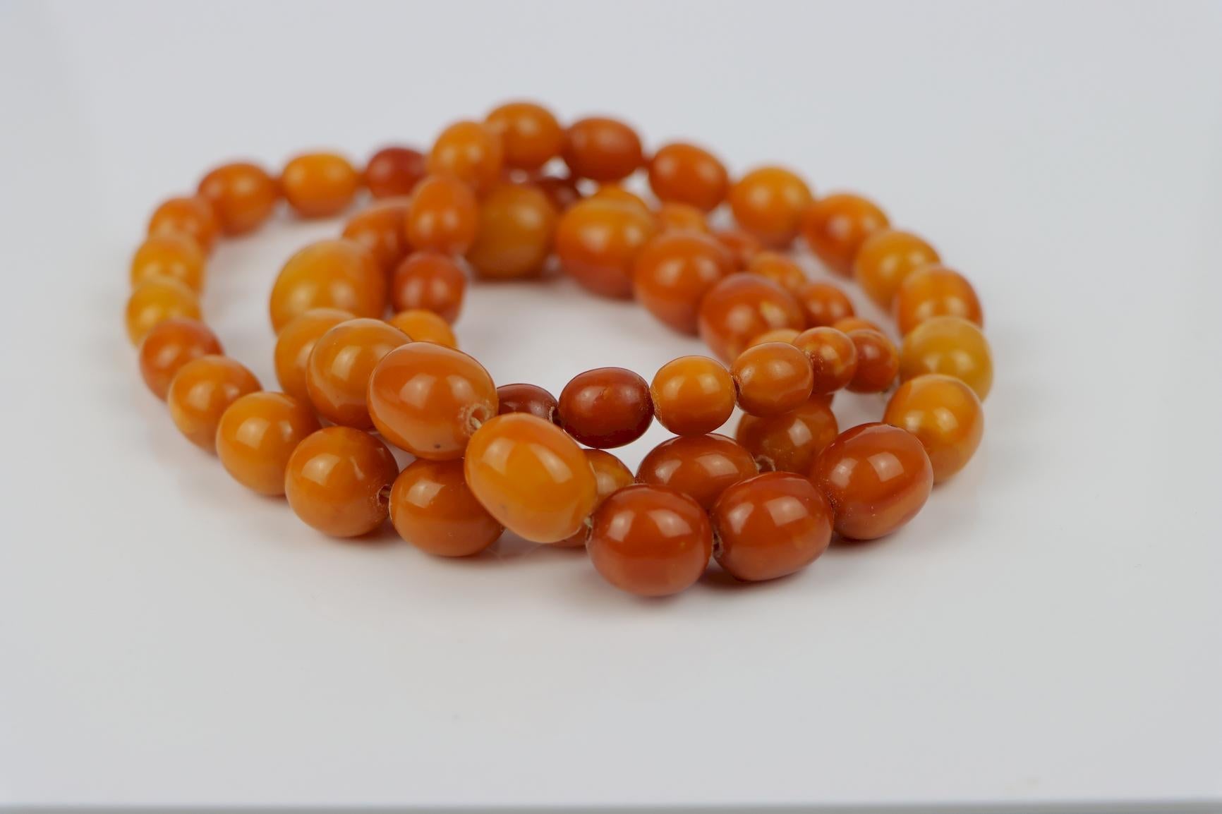 Antique 14K Gold Beeswax Amber Bead Necklace For Sale 1