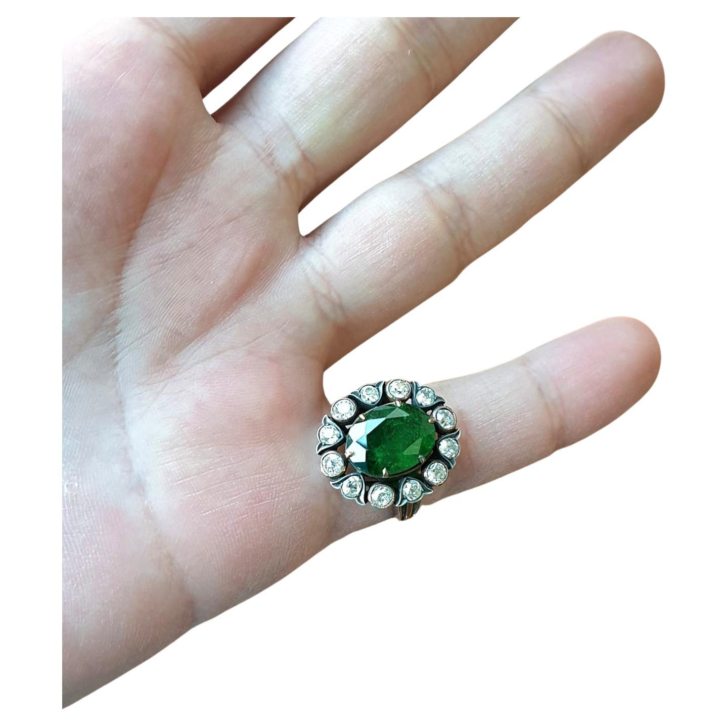 Women's Antique Old Mine Cut Diamond and Green Chrome Diopside Gold Ring For Sale