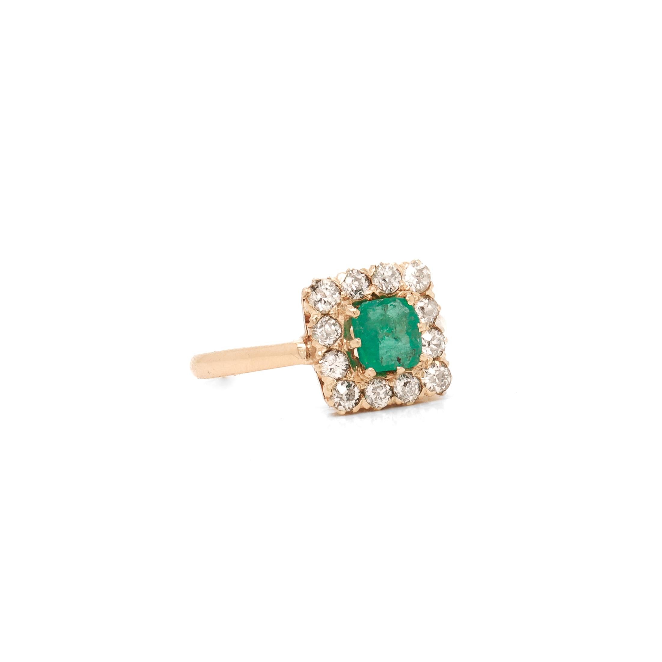 Antique 14K Gold, Emerald, and Diamond Cocktail Ring For Sale 4