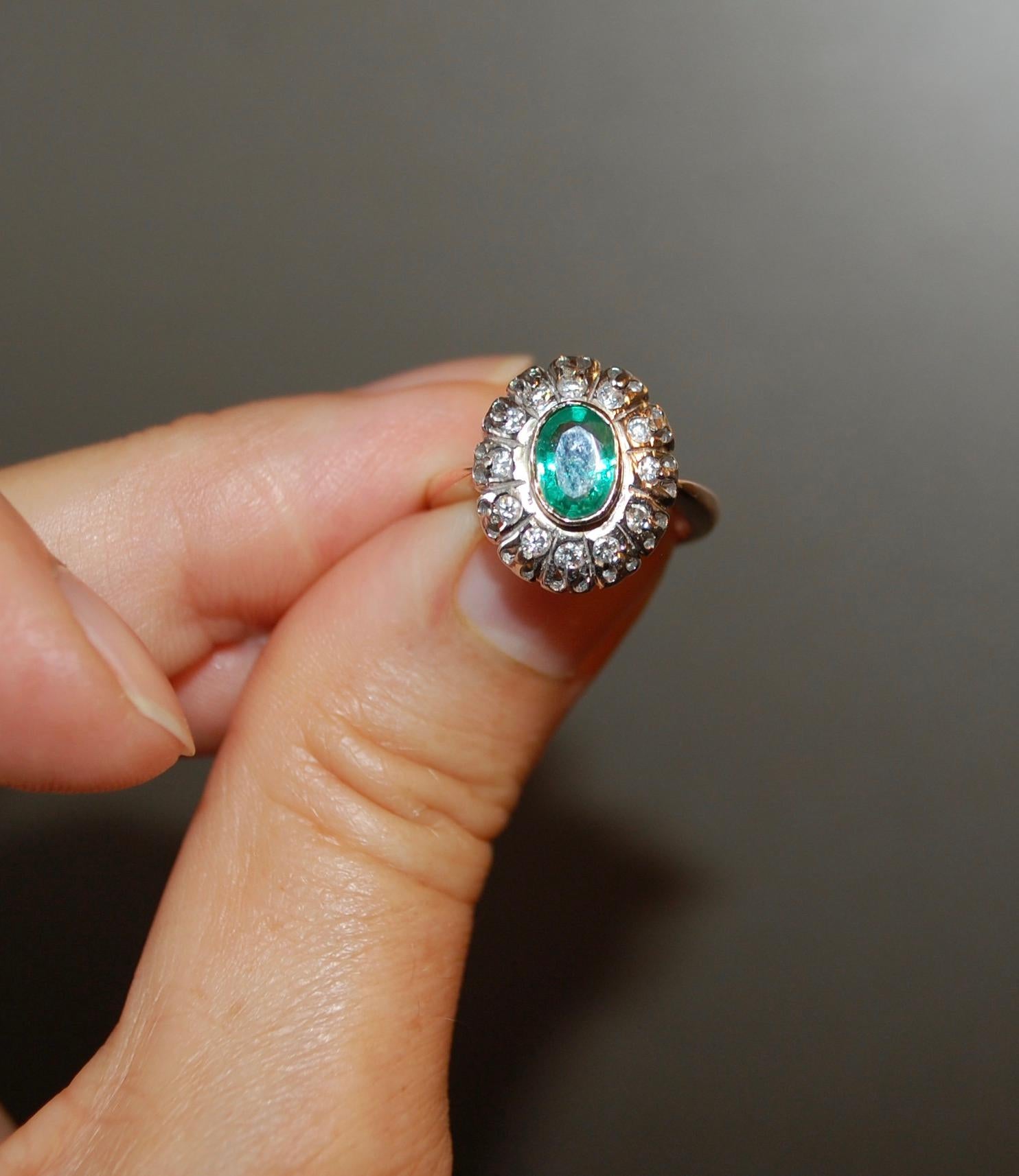 Antique 14K Gold Emerald and Diamond Earrings Ring Set For Sale 7