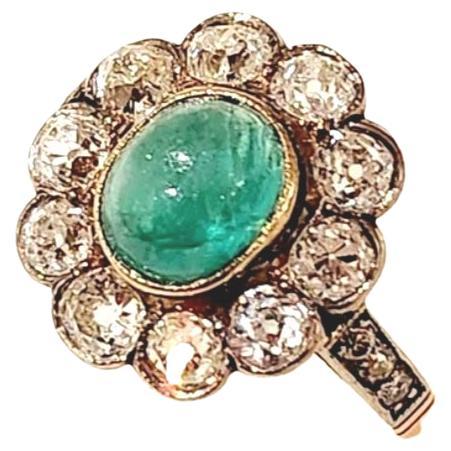 Antiker Goldring mit Smaragd und Diamant im alten Minenschliff im Angebot 2