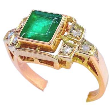 Antique Art Deco Emerald Gold Ring For Sale