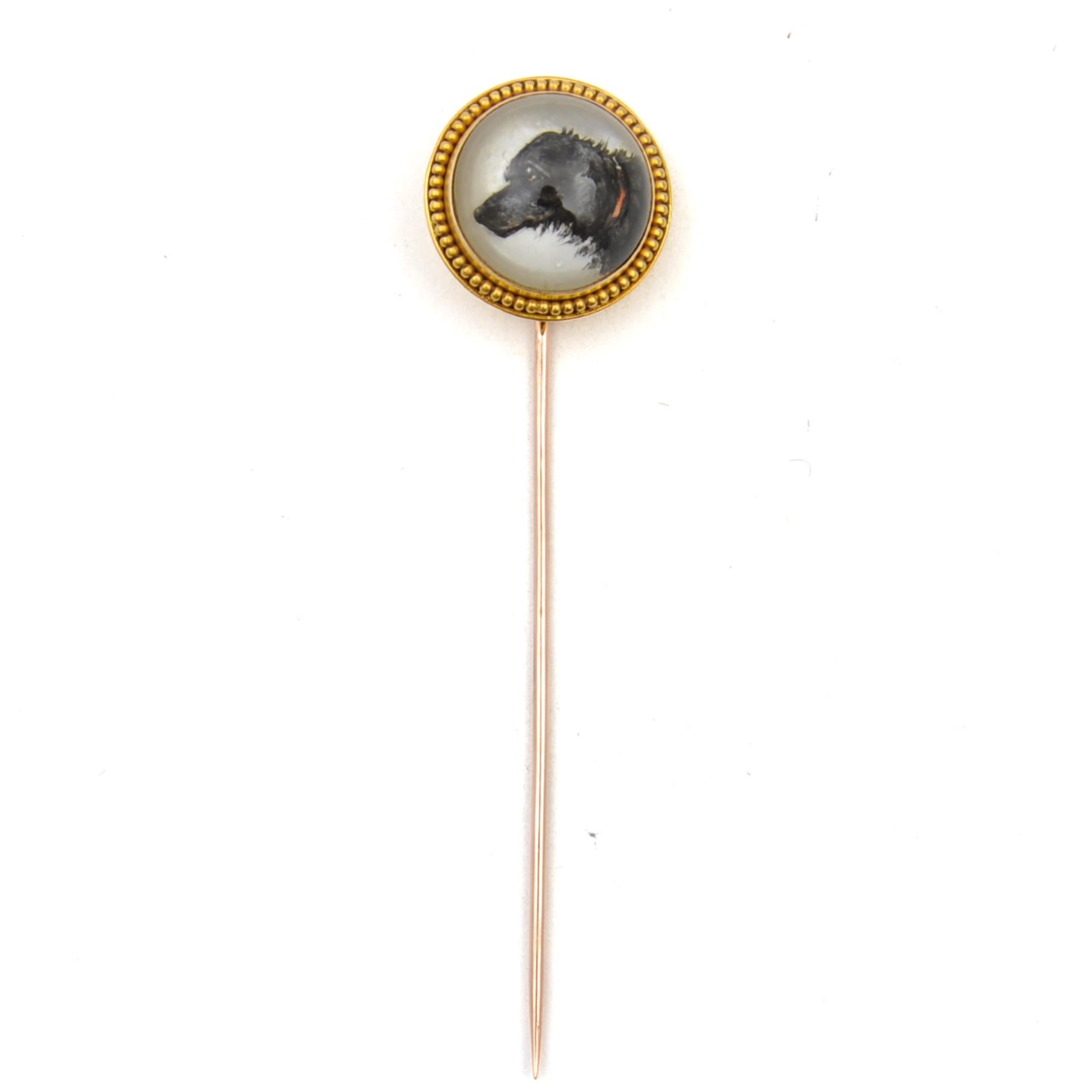 Antique Victorian Essex Crystal Hunting Dog 14K Gold Lapel Pin In Good Condition For Sale In Rotterdam, NL