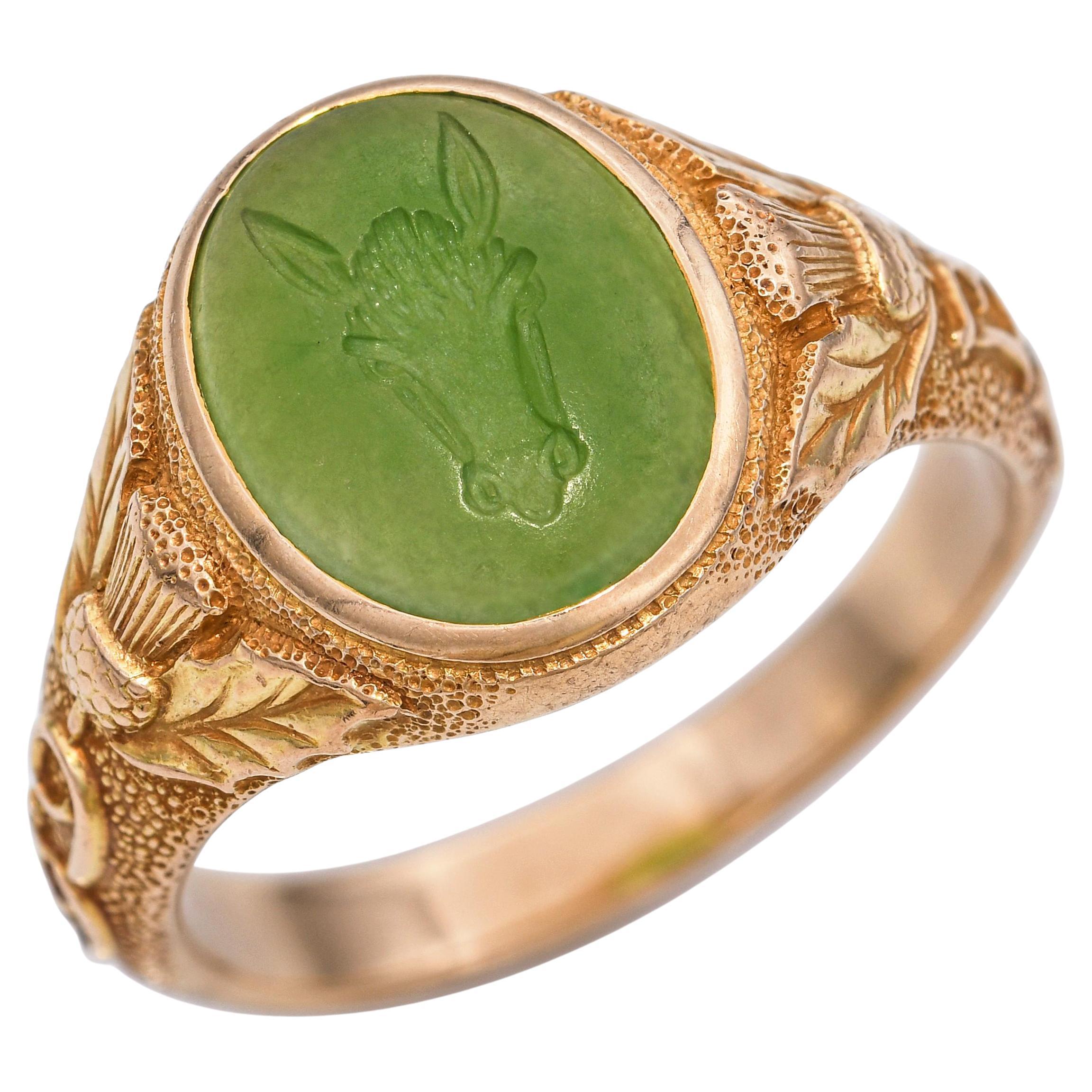 Bague ancienne en or 14k Jade intaille cheval