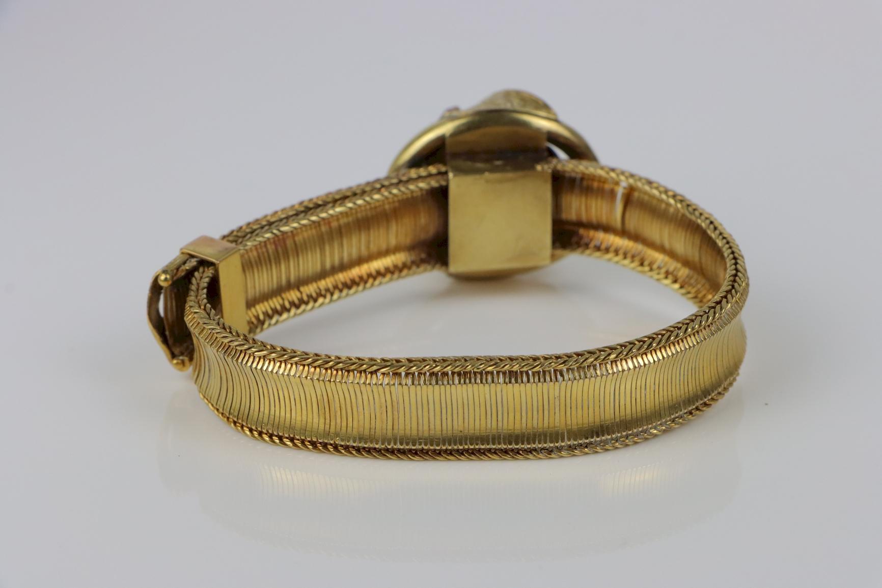 Oval Cut Antique 14K Gold Mesh Belt Bracelet Aquarmarine
