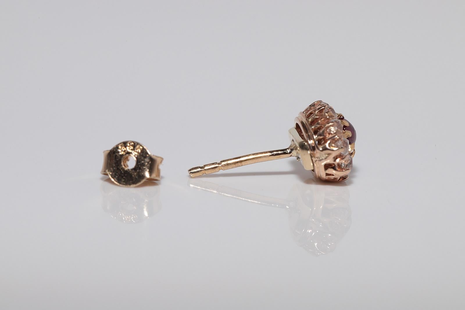 Antique 14k Gold Natural Old Cut Diamond And Cabochon Cut Ruby Stud Earring For Sale 5