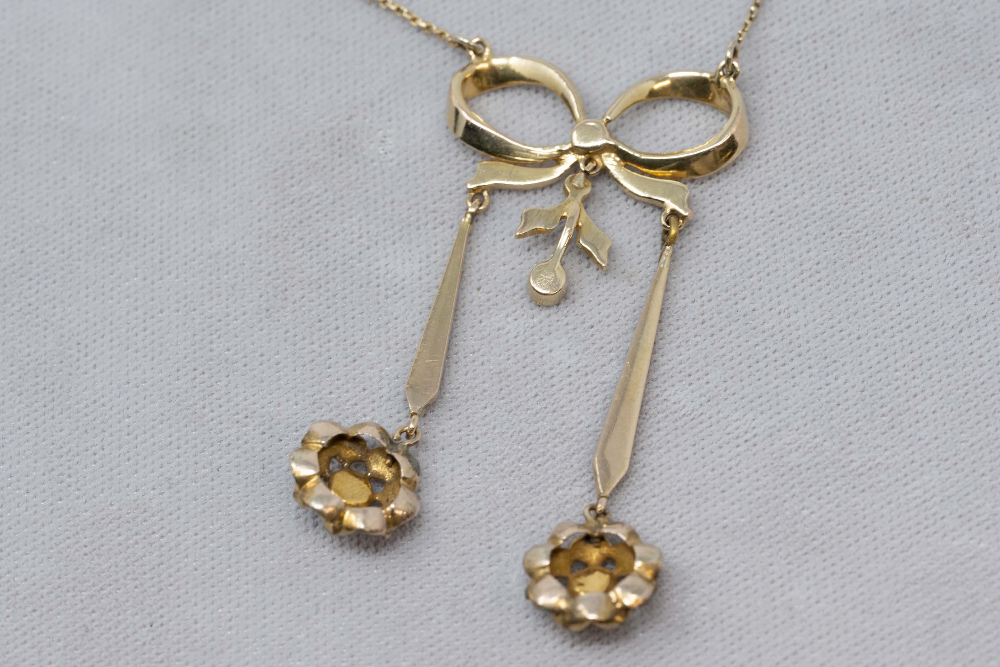 Antique 14k Gold Necklace with Mine Cut Diamonds For Sale 1