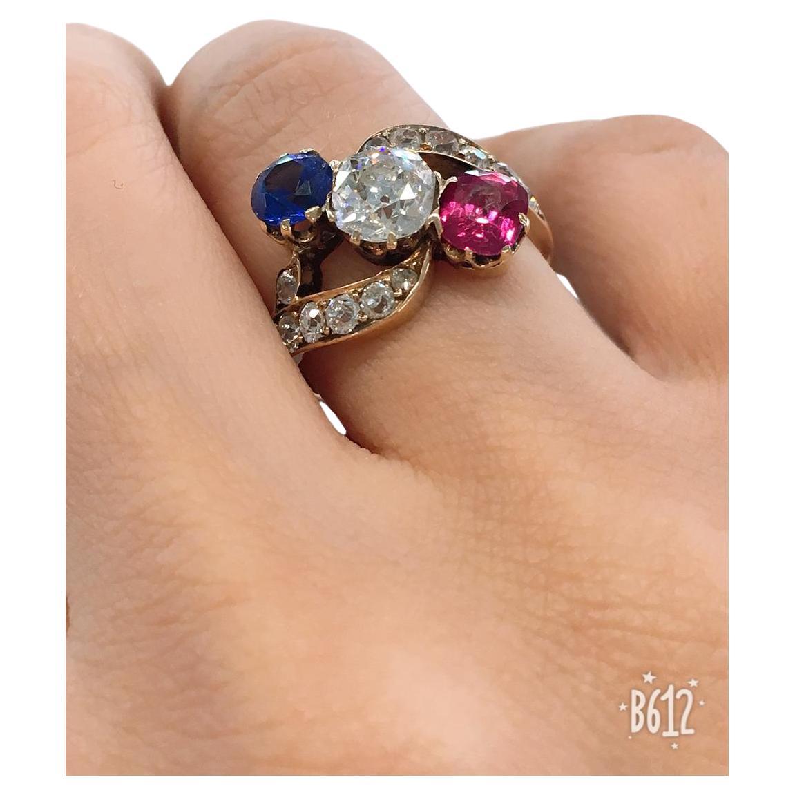 Antique Old Mine Cut Diamond Sapphire and Ruby Gold Ring For Sale 1