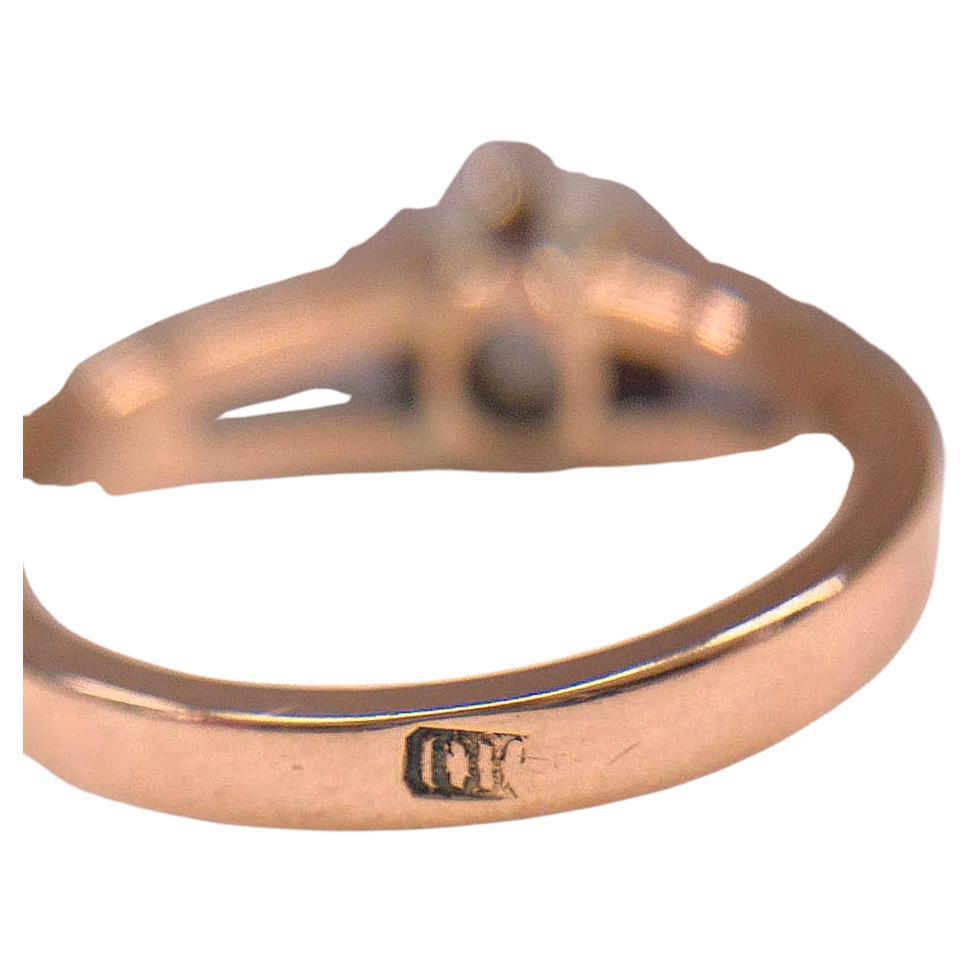 Antiker Solitär-Ring aus Gold mit Diamant im alten Minenschliff im Angebot 4