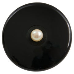 Antique 14K Gold Onyx Round Locket Brooch, 19th Century Antique 14K Gold Onyx Round Locket Brooch, 19th Century