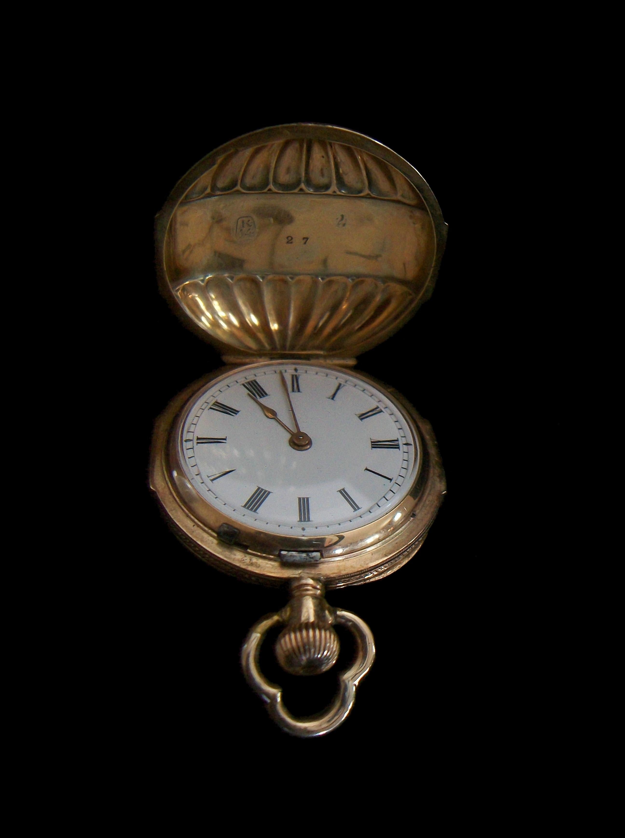 Antike 14-Karat-Gold-Uhr mit Anhänger, Emaille-Puppen und Diamanten, Schweiz, um 1870 im Angebot 3