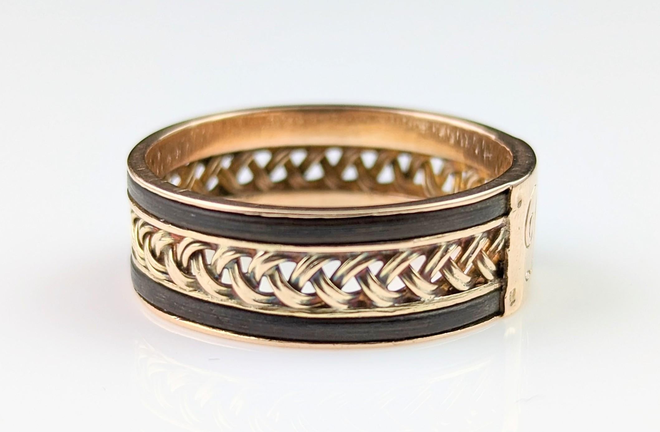Antiker 14k Gold Plaited Band-Ring, Elefantenhaar, Monogrammiert im Angebot 12