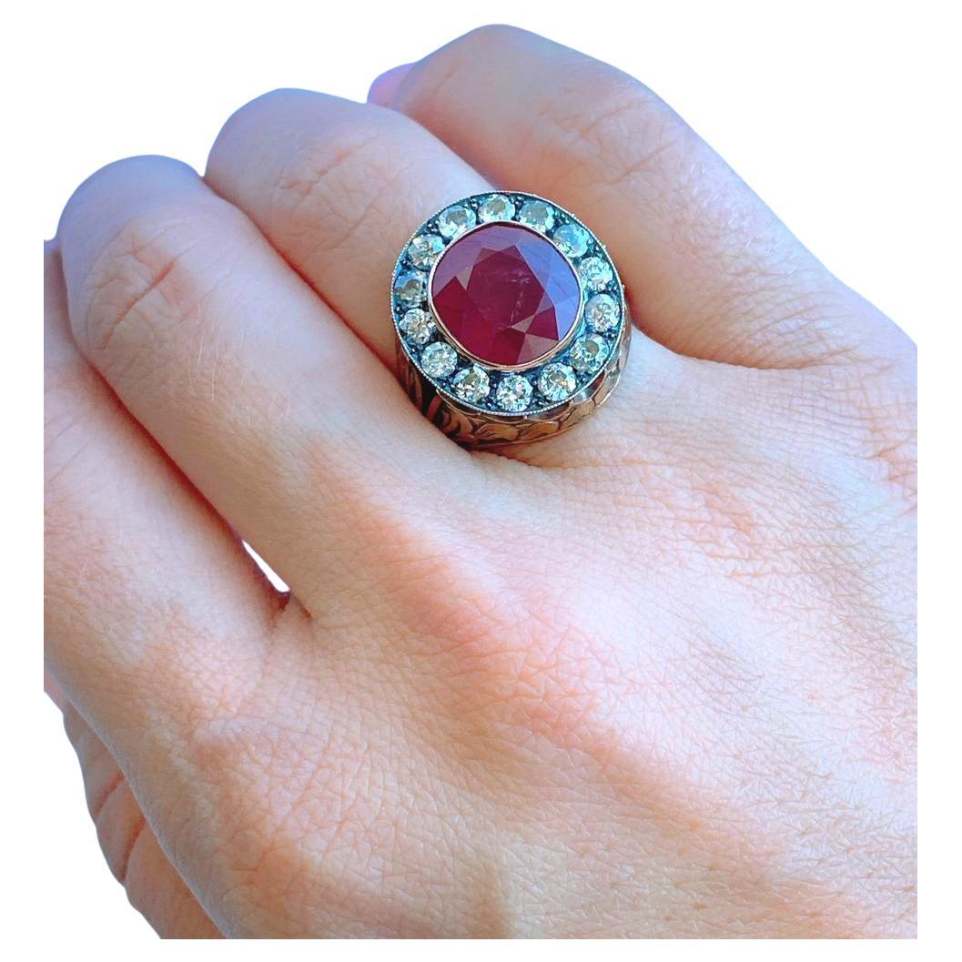 Antique Ruby And Old Mine Cut Diamond Gold Ring For Sale 2