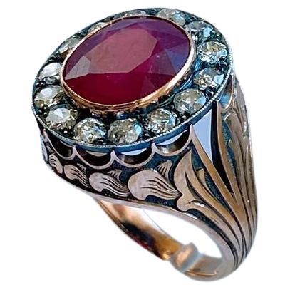 Antique Ruby And Old Mine Cut Diamond Gold Ring For Sale 4