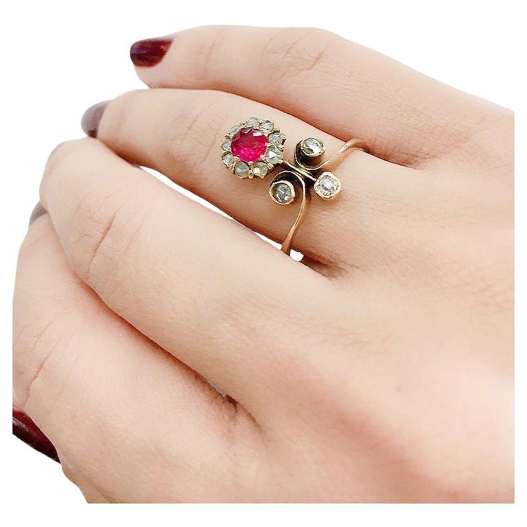 Ruby Amd Roses Antique Ruby And Rose Cut Diamond Gold Ring For Sale at 1stDibs