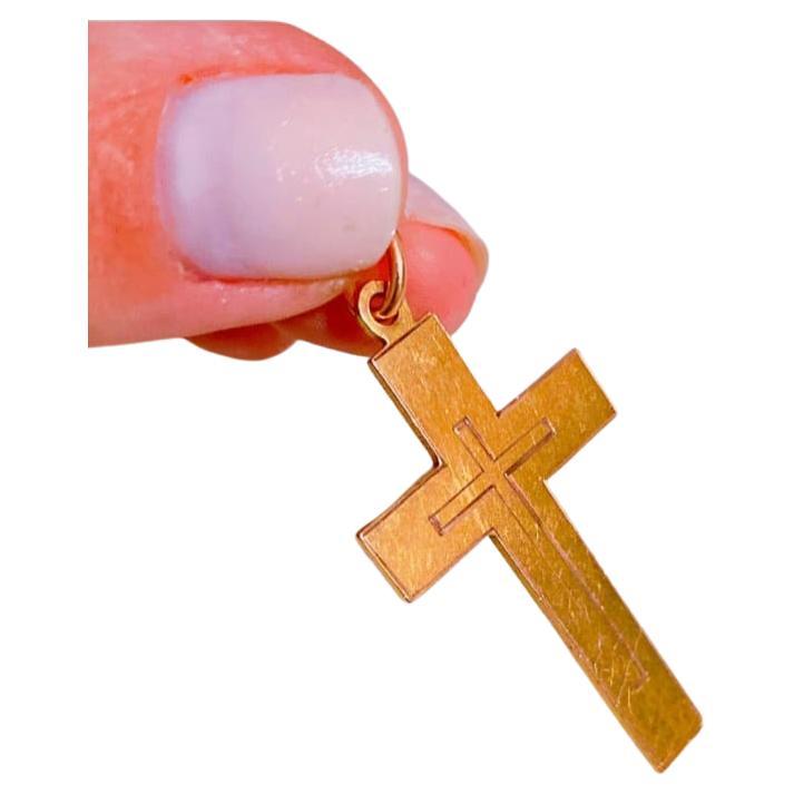Pendentif croix russe ancienne en or Unisexe en vente