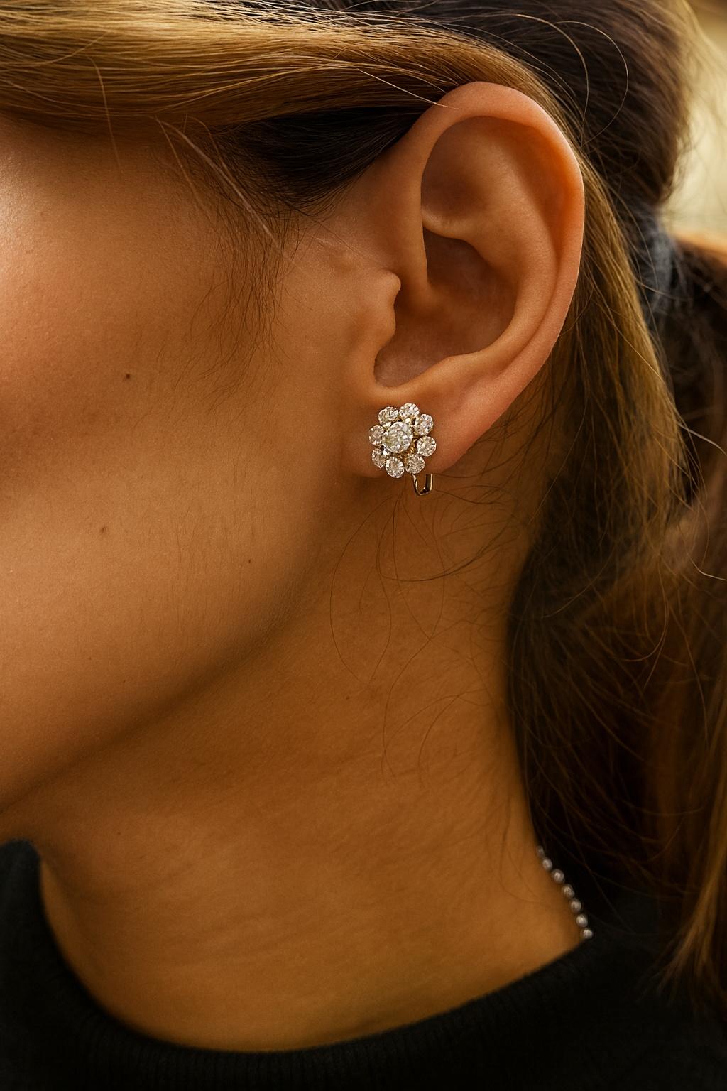 Boucles d'oreilles anciennes en or 14k avec diamants taille vieille mine russes en vente 6