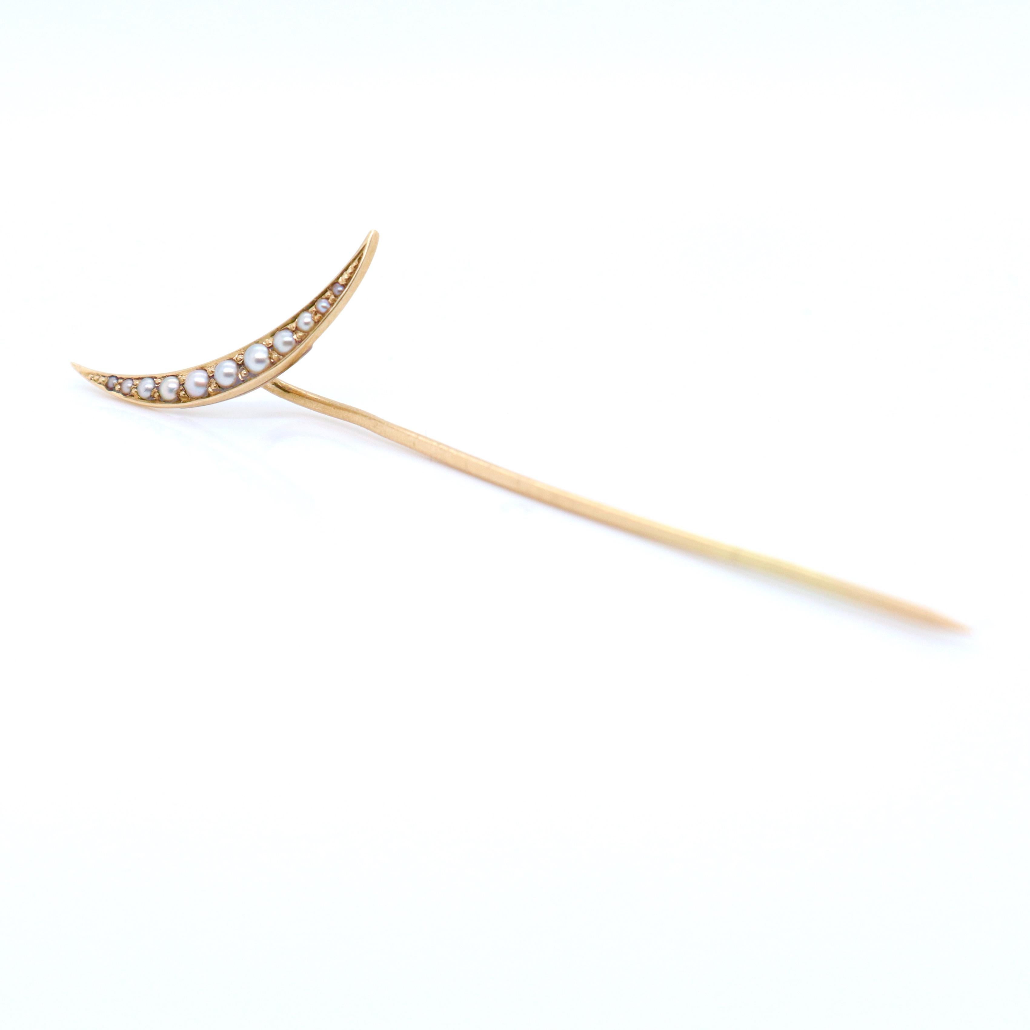 Edwardian Antique 14k Gold & Seed Pearl Crescent Moon Stick Pin For Sale