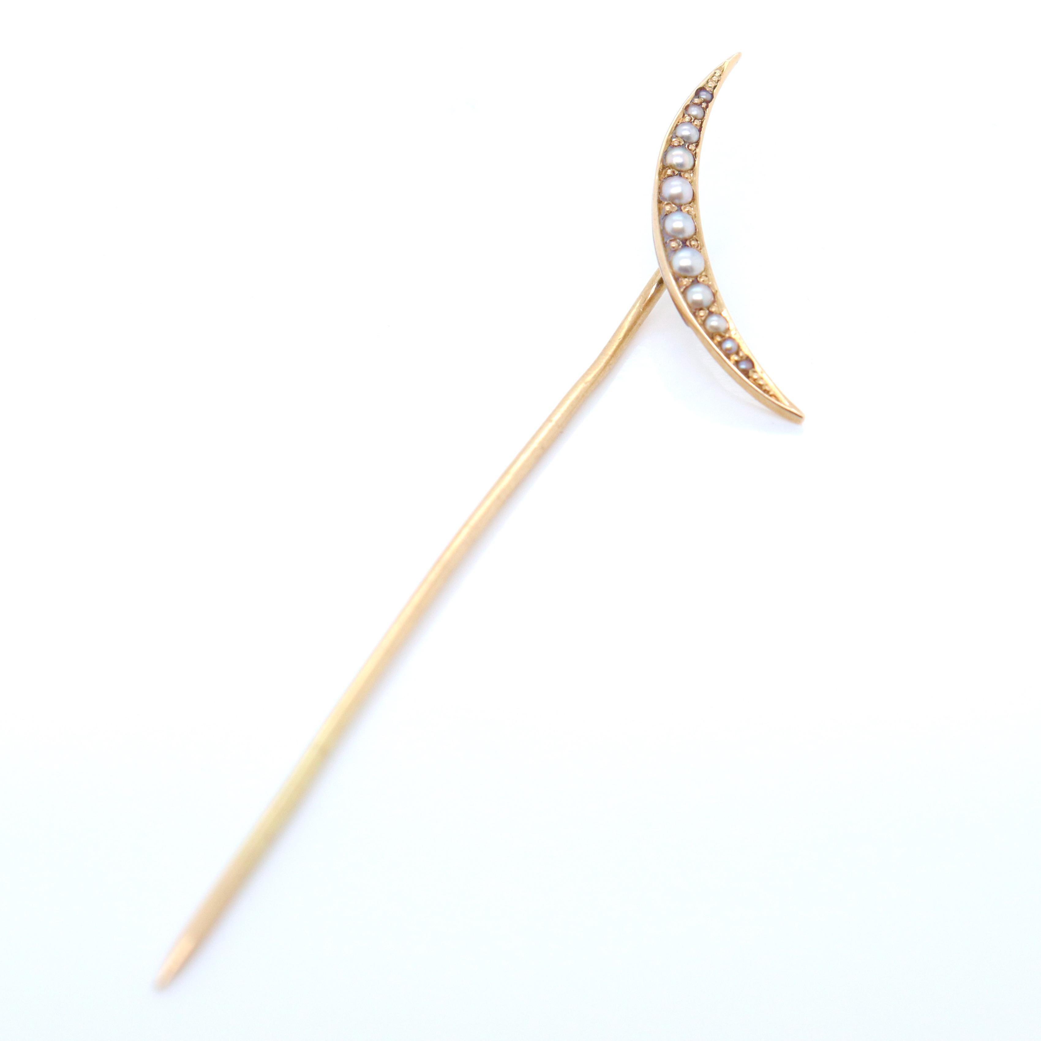 Antique 14k Gold & Seed Pearl Crescent Moon Stick Pin For Sale 2