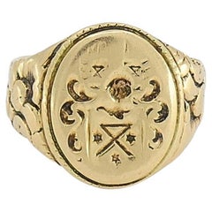 Antique 14k Gold Signet Ring Family Crest