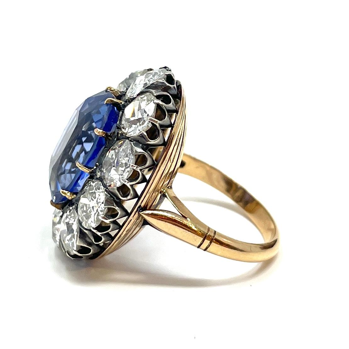 Mixed Cut Antique 14K Gold & Silver No Heat Ceylon Sapphire & Diamond Ring Circa 1870-1890 For Sale