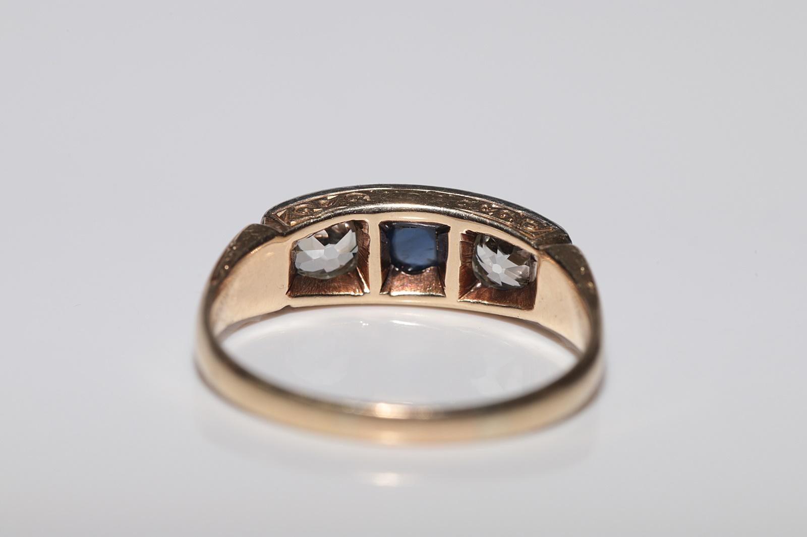 Bague ancienne en or 14 carats avec diamants naturels taille ancienne et saphirs en vente 2